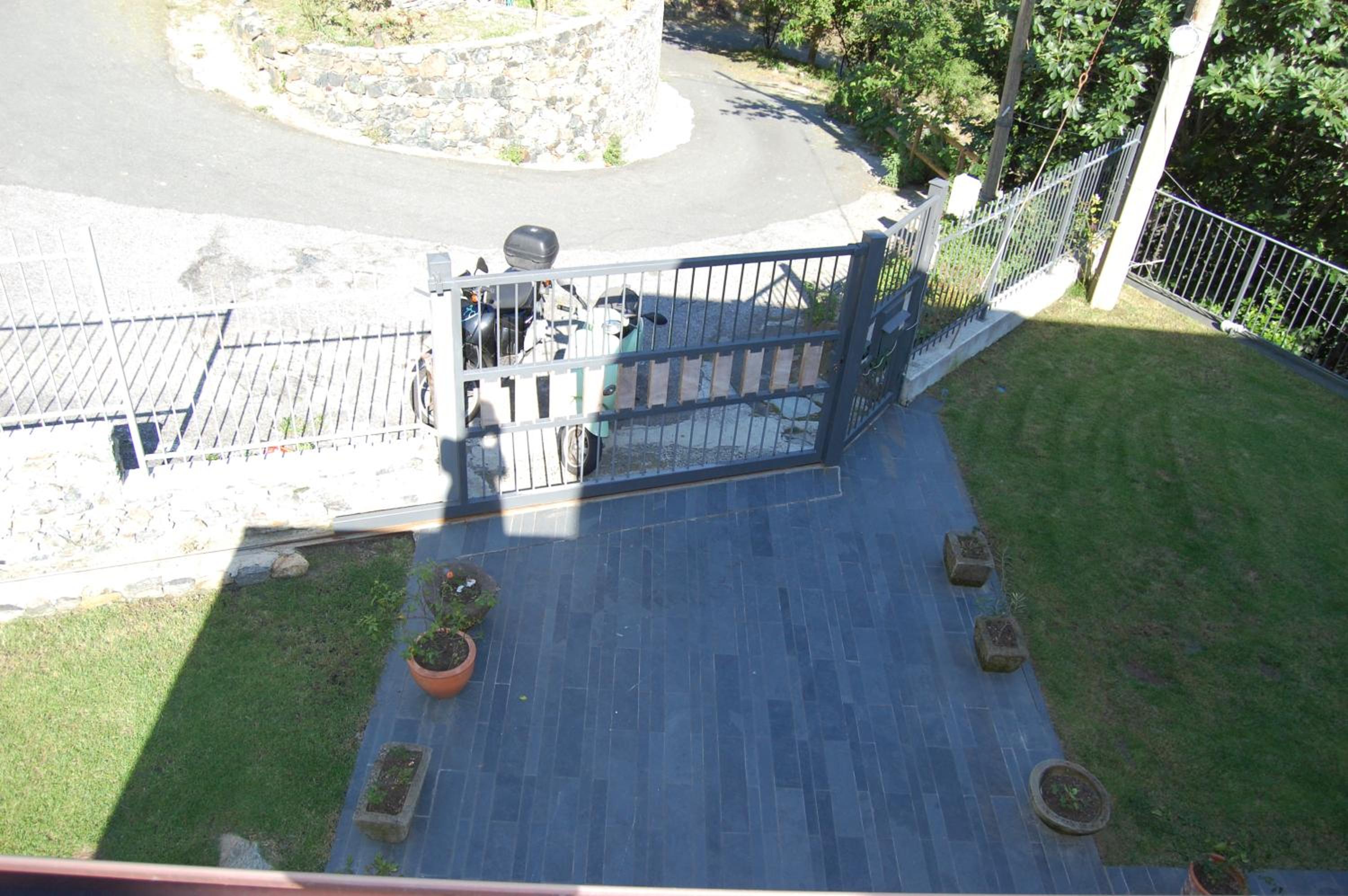 Villa photo 3
