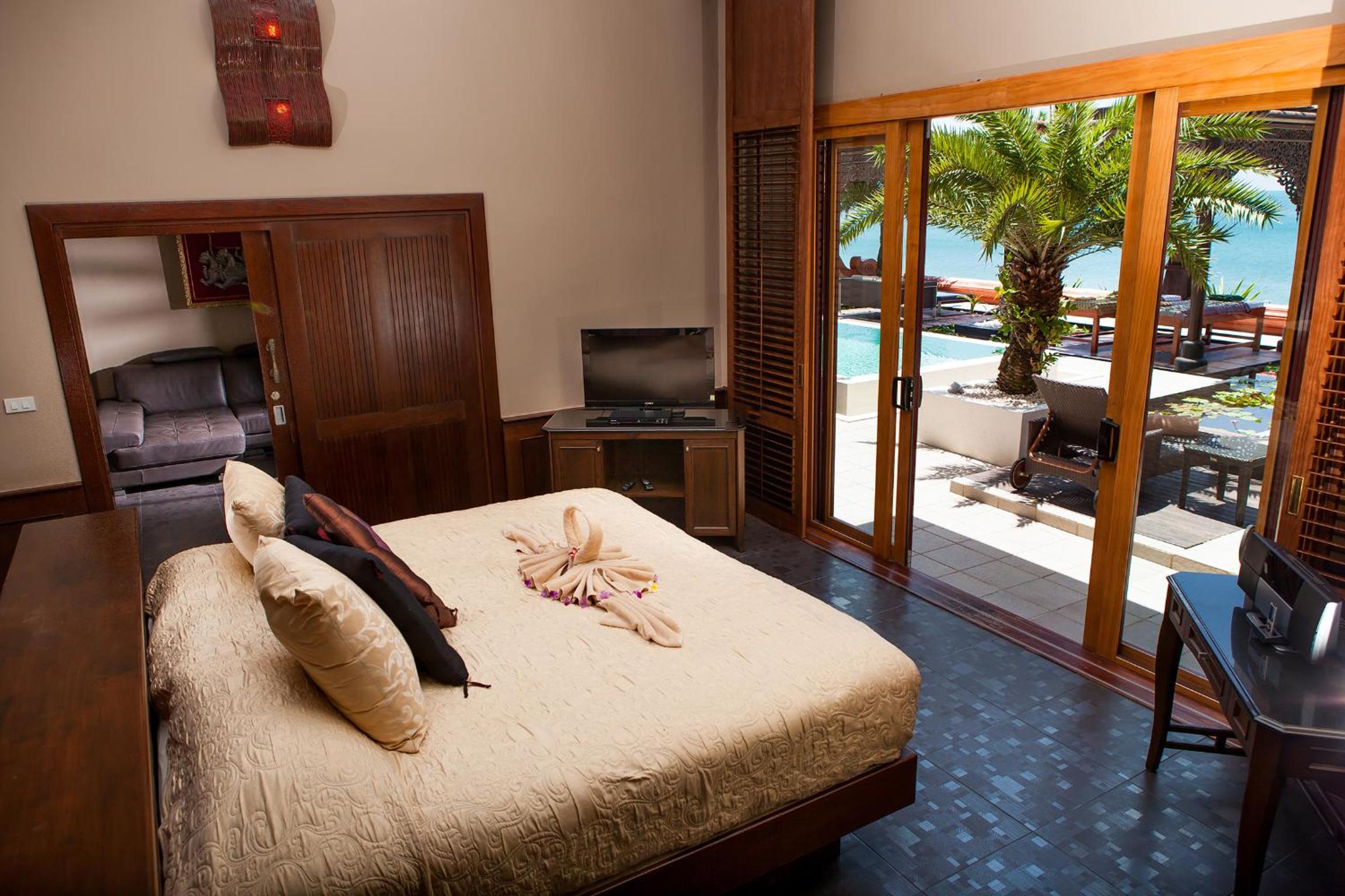 Beach Front Pool Villa - Photo 16