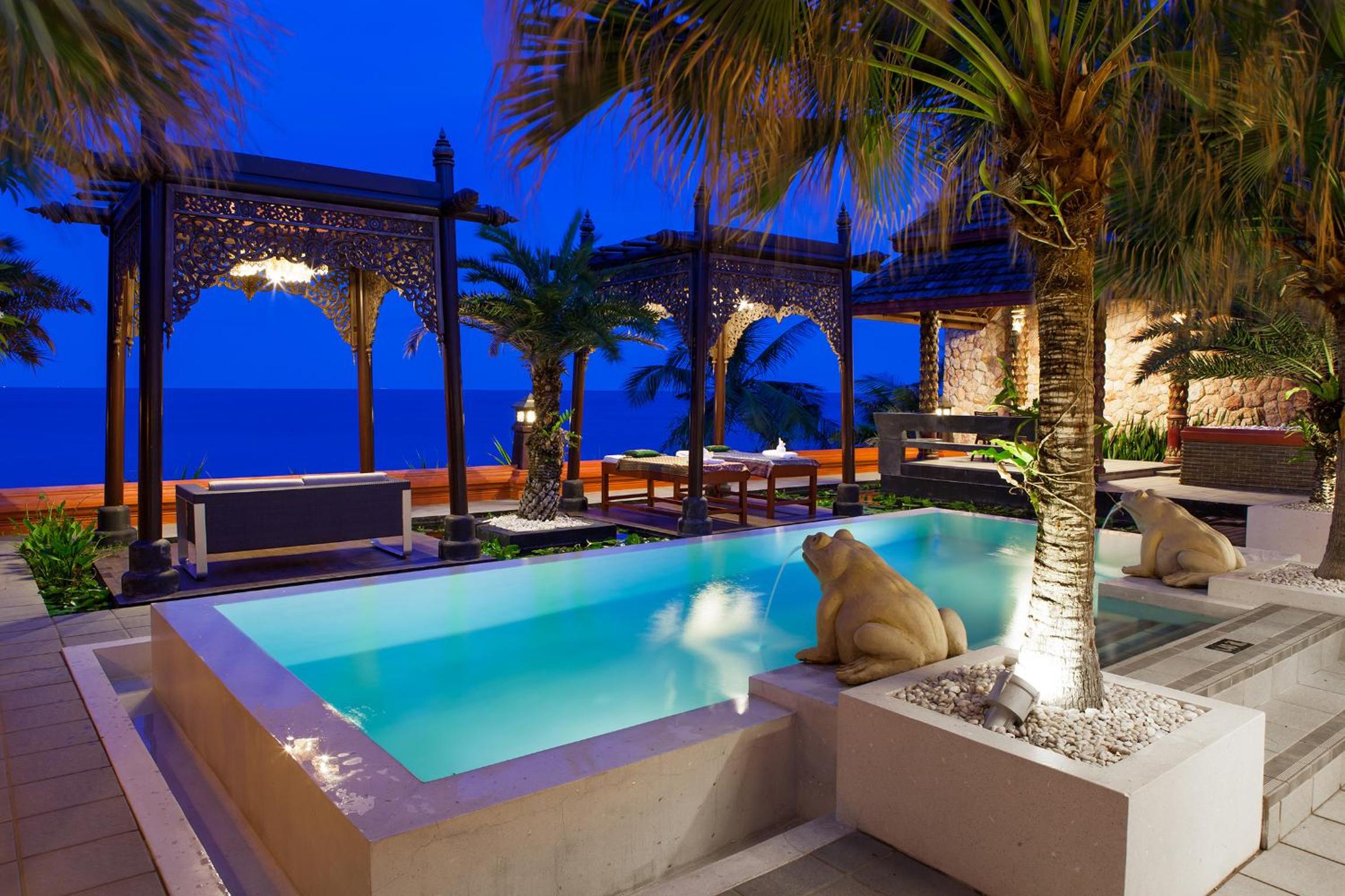 Beach Front Pool Villa - Photo 5