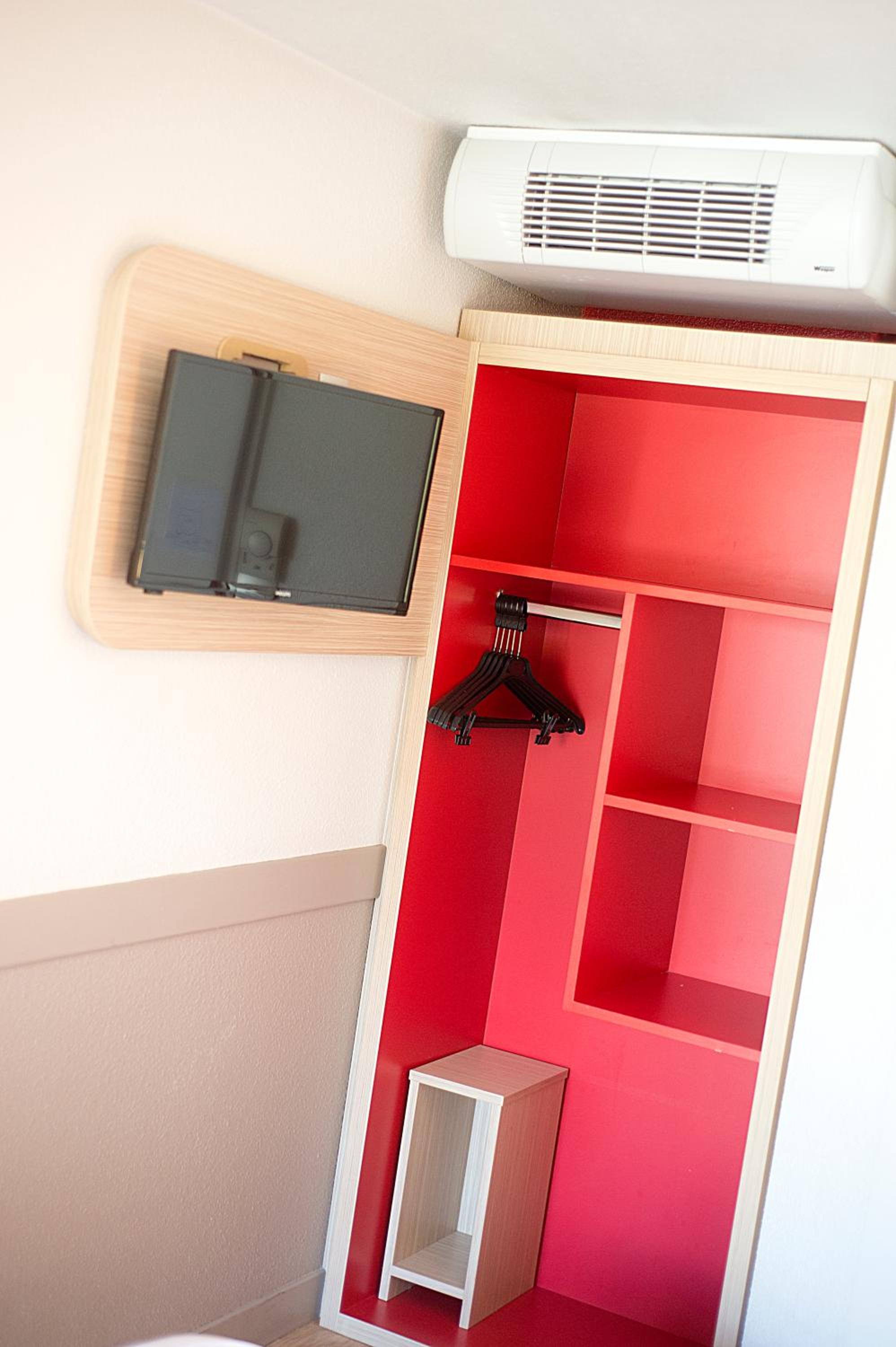 Double Room - Photo 2