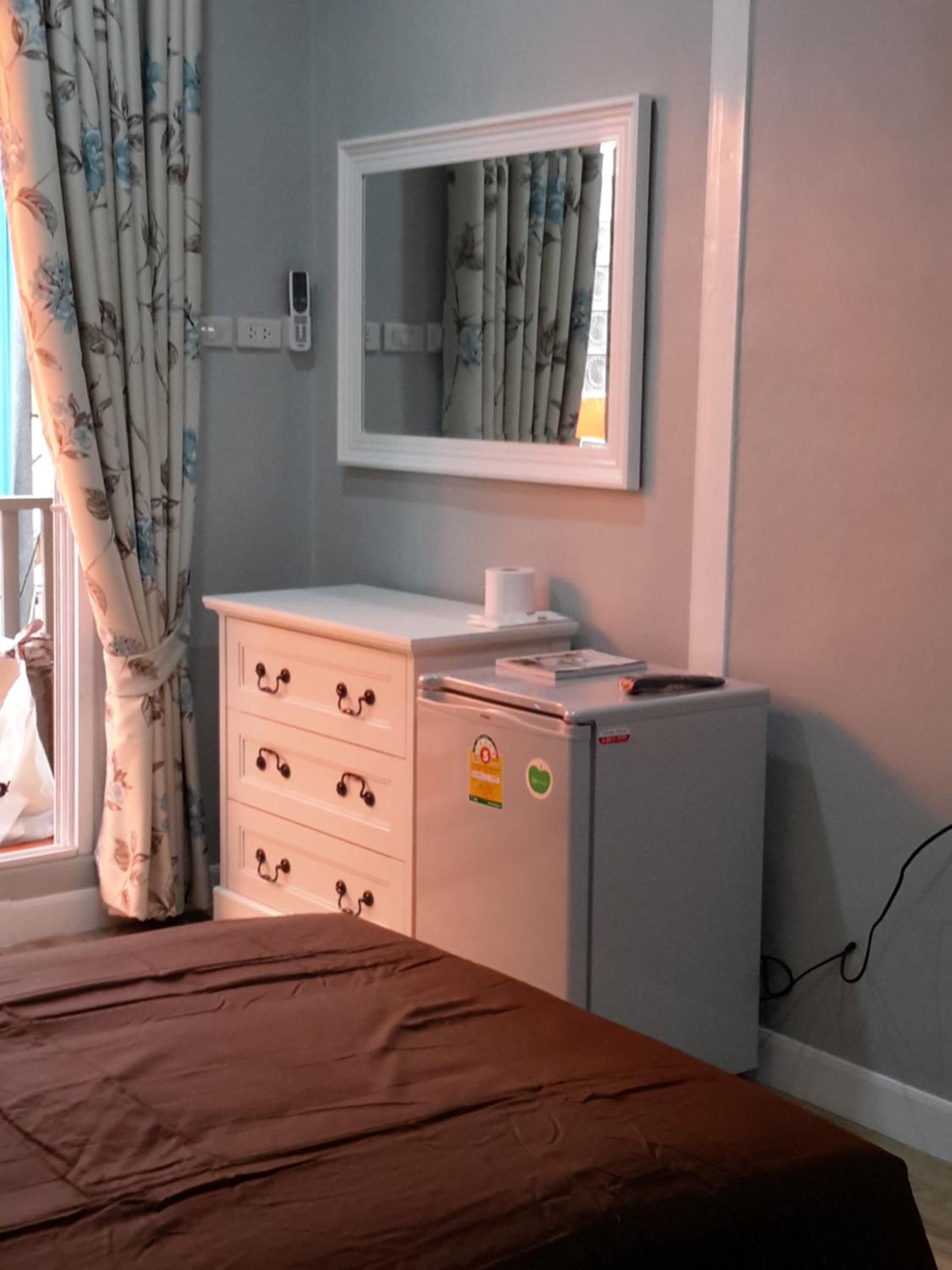 Deluxe Double or Twin Room - Photo 4