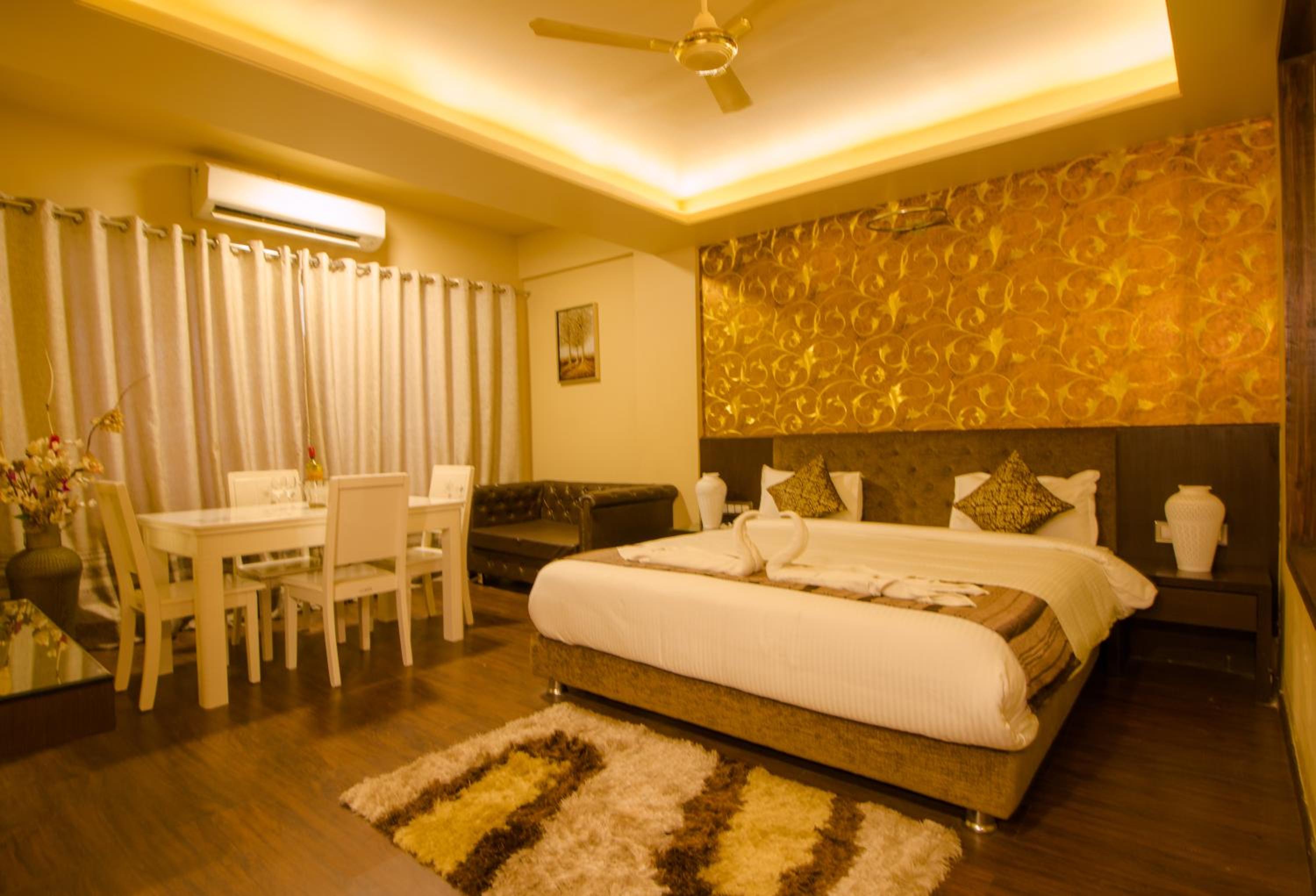 Executive Suite photo 1