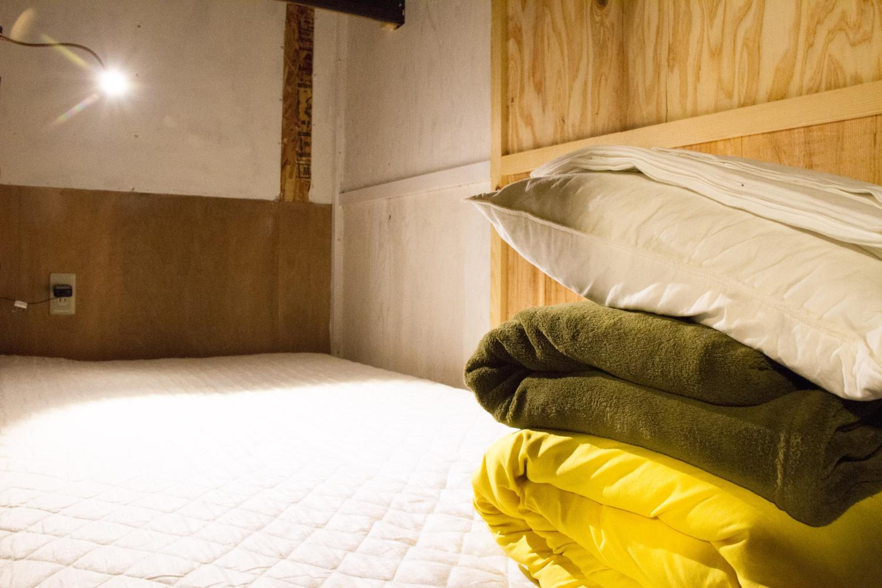 Bed In 11-Bed Mixed Dormitory Room photo 3