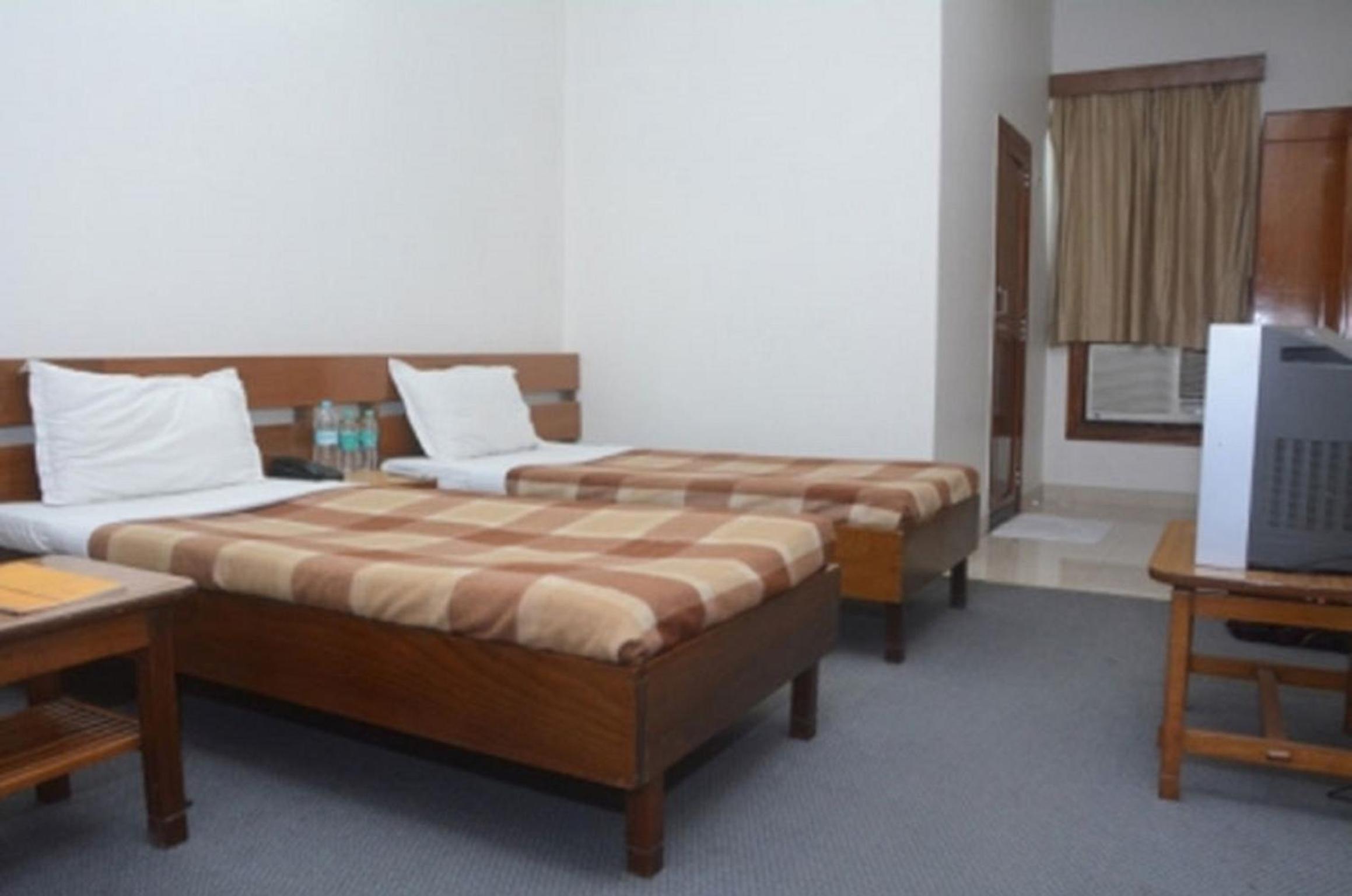 Small Double Room photo 2