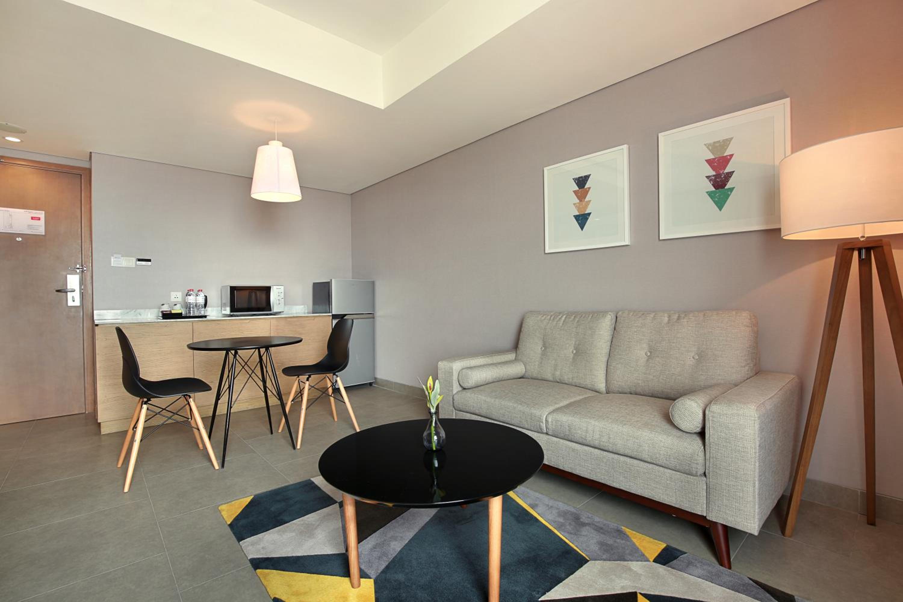 Studio Apartment