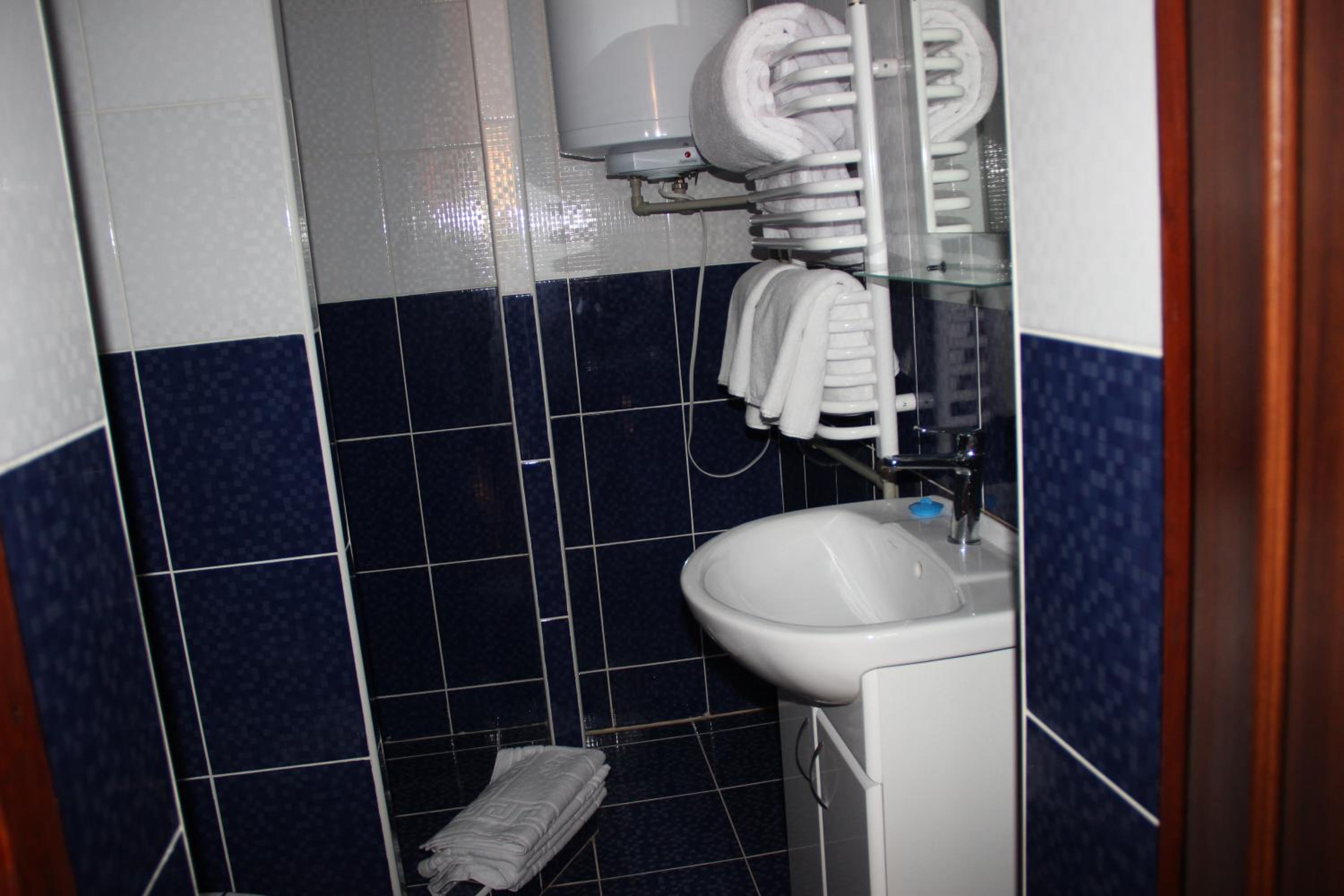 Deluxe Family Suite photo 1