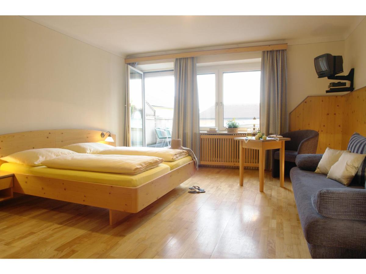 Double or Twin Room photo 1