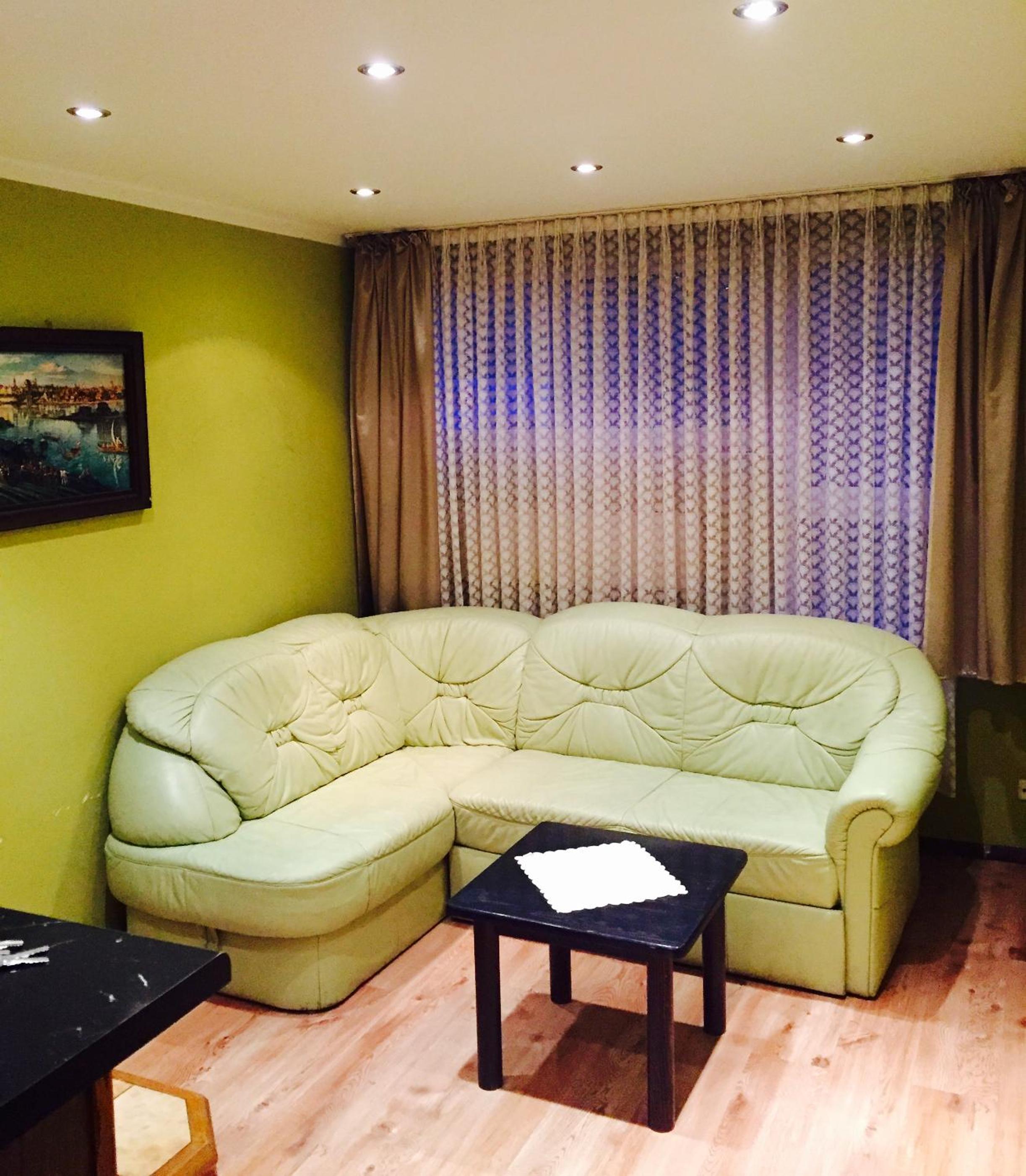 Apartment photo 2