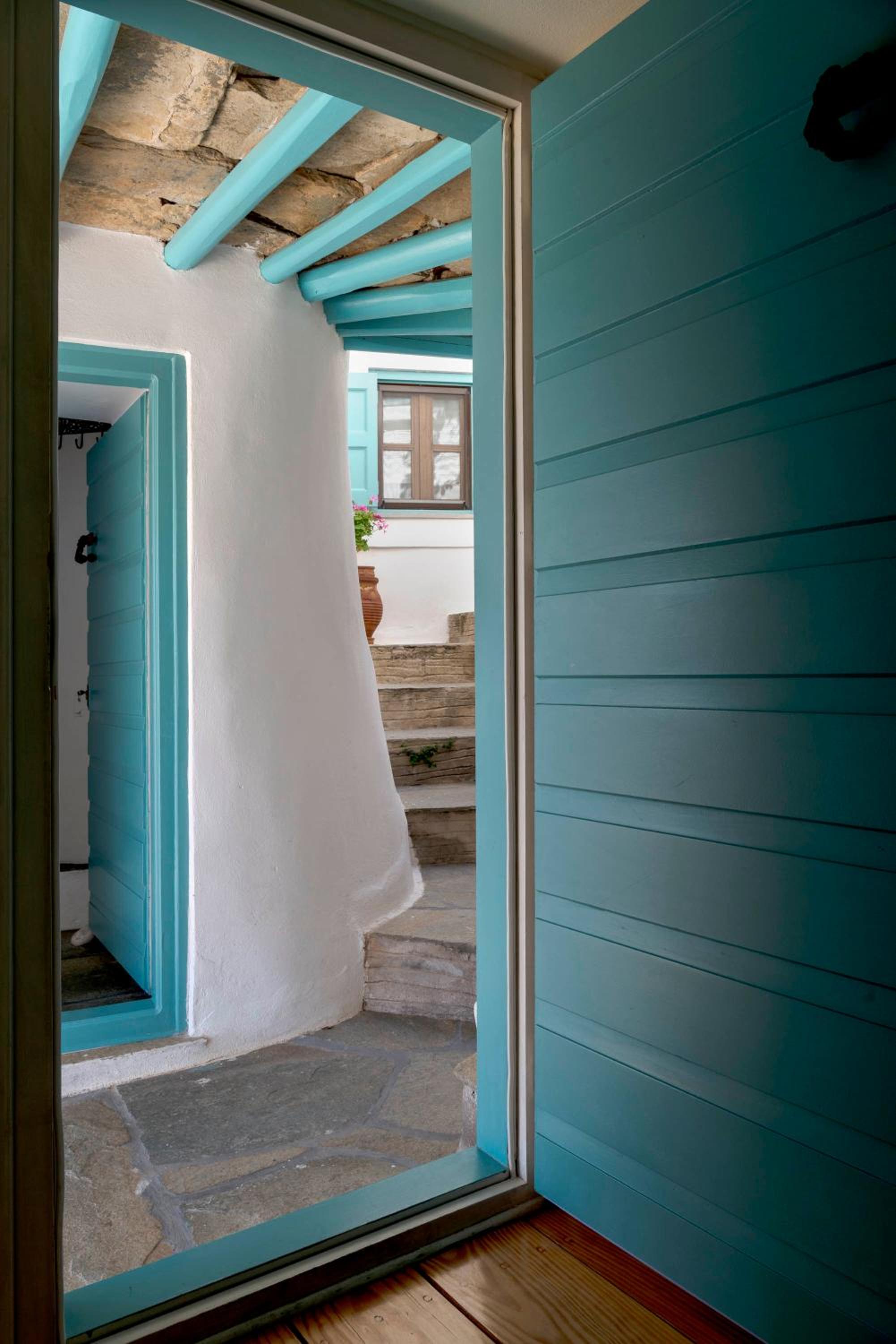 Superior Double Room with Sea View - Photo 2
