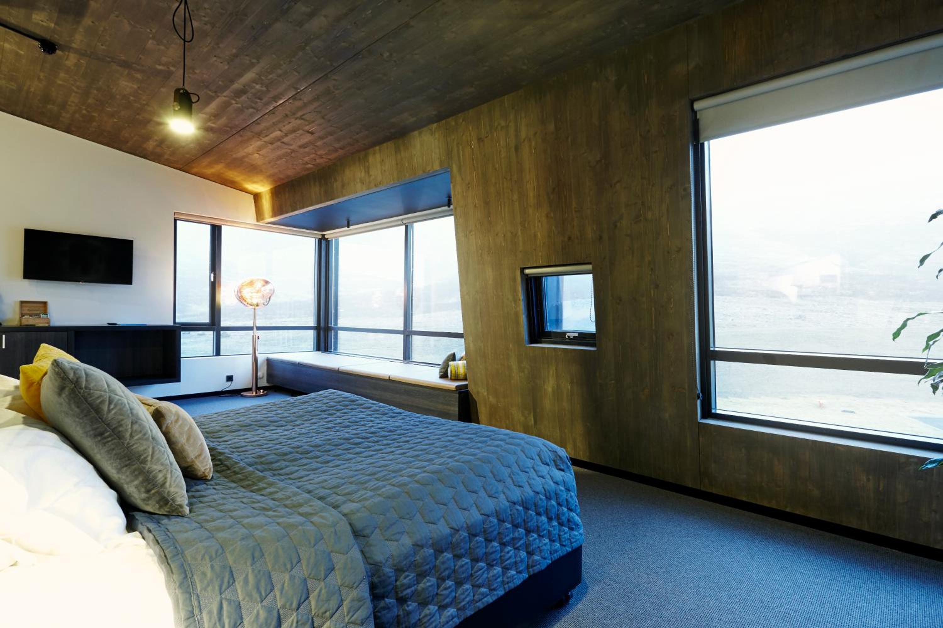 Suite - Photo 6