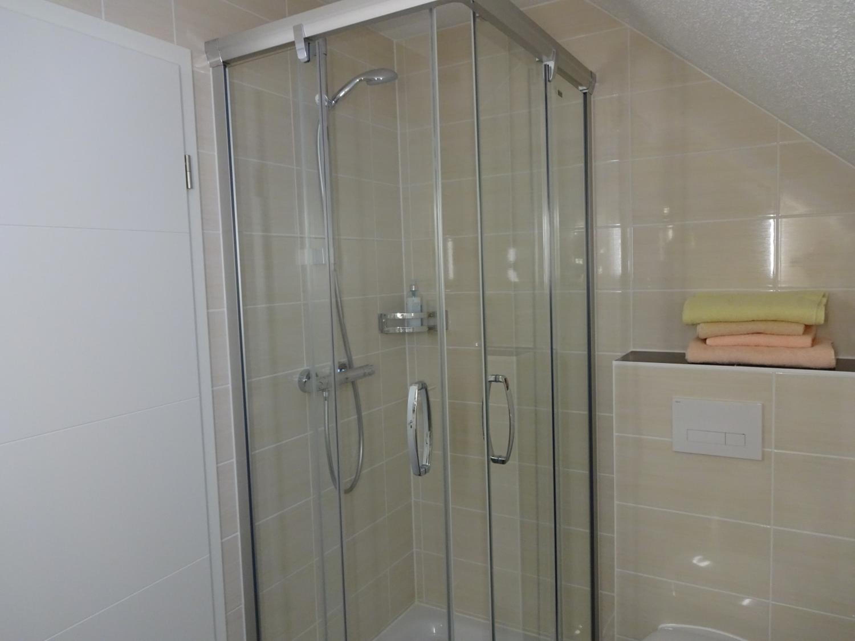 Double Room - Photo 6
