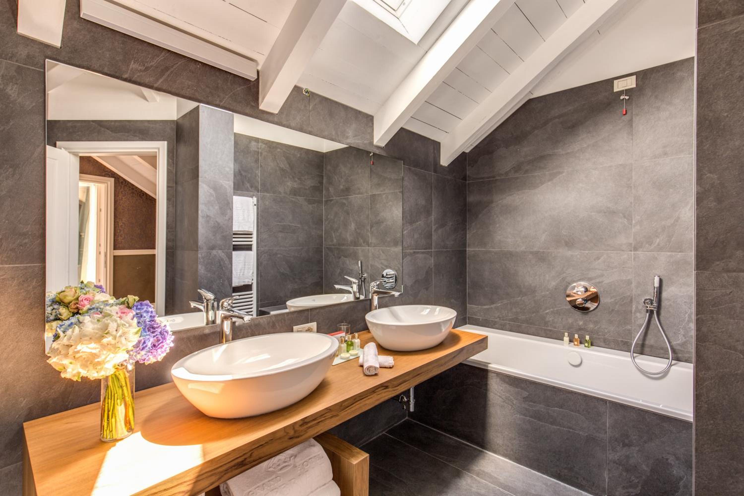 Two-Bedroom Penthouse Suite With Spa Access photo 3
