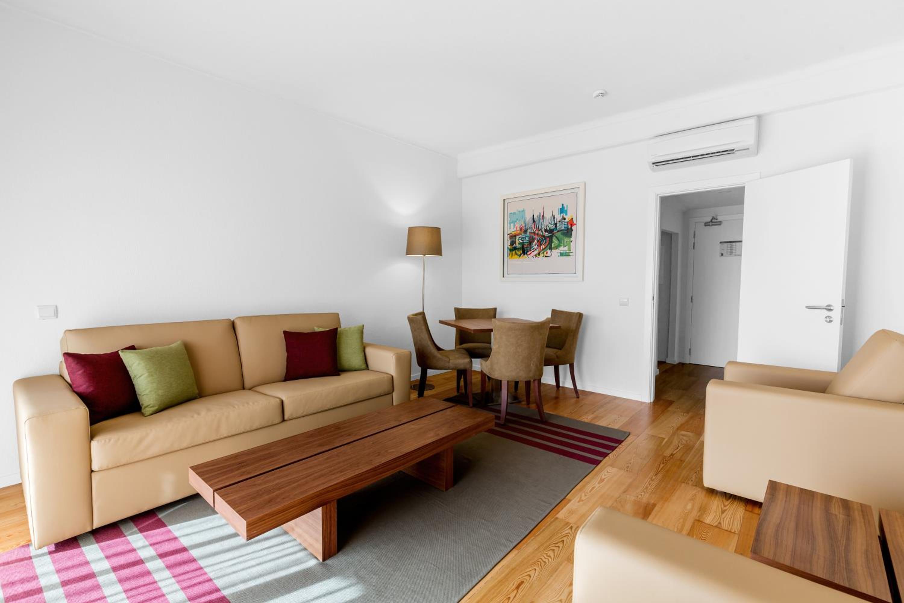 Garden Suite Pine View