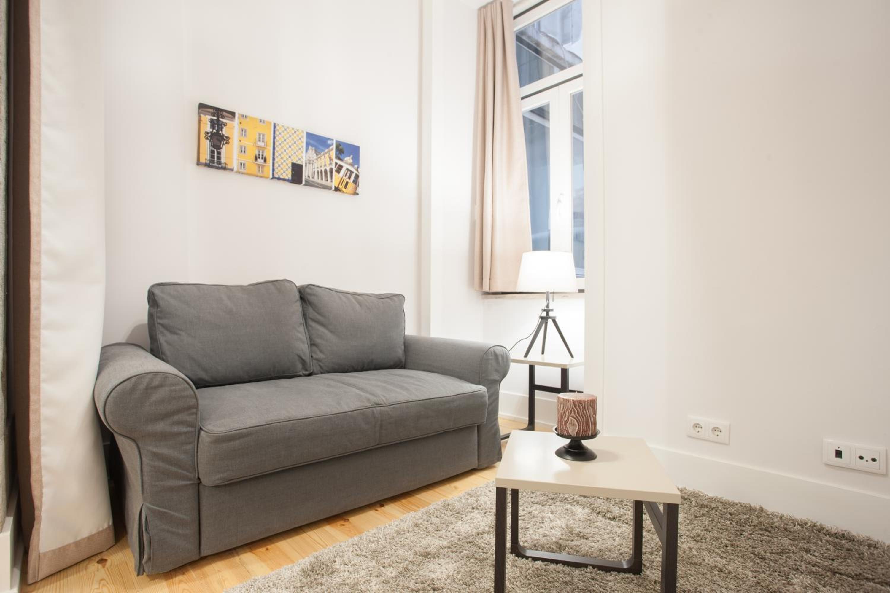 Apartment - Photo 4