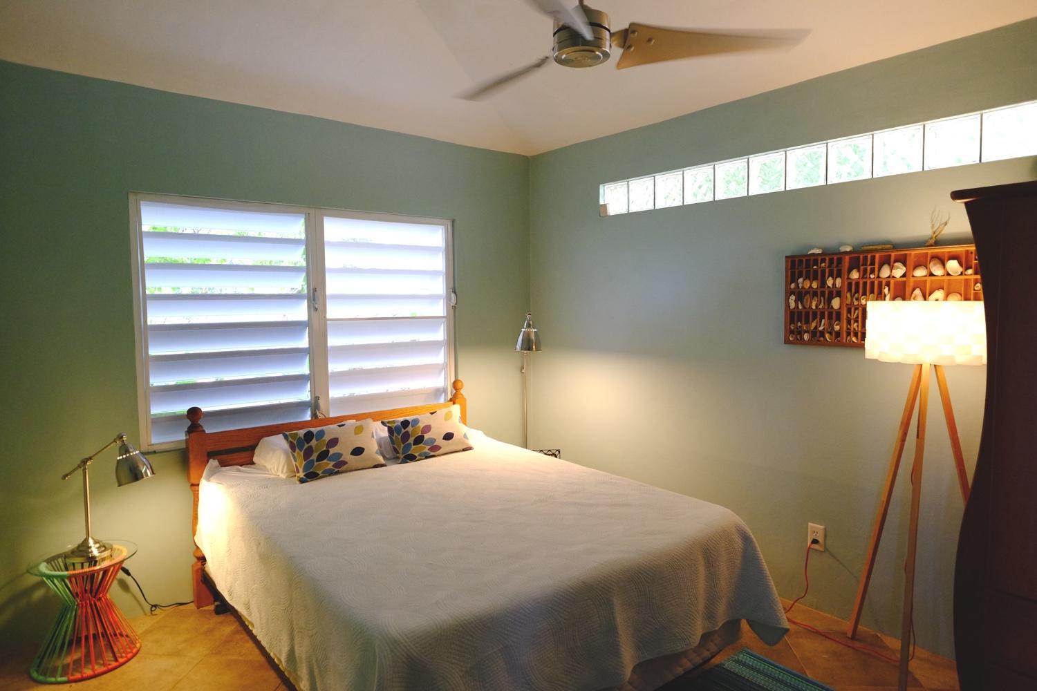 Two-Bedroom House photo 3