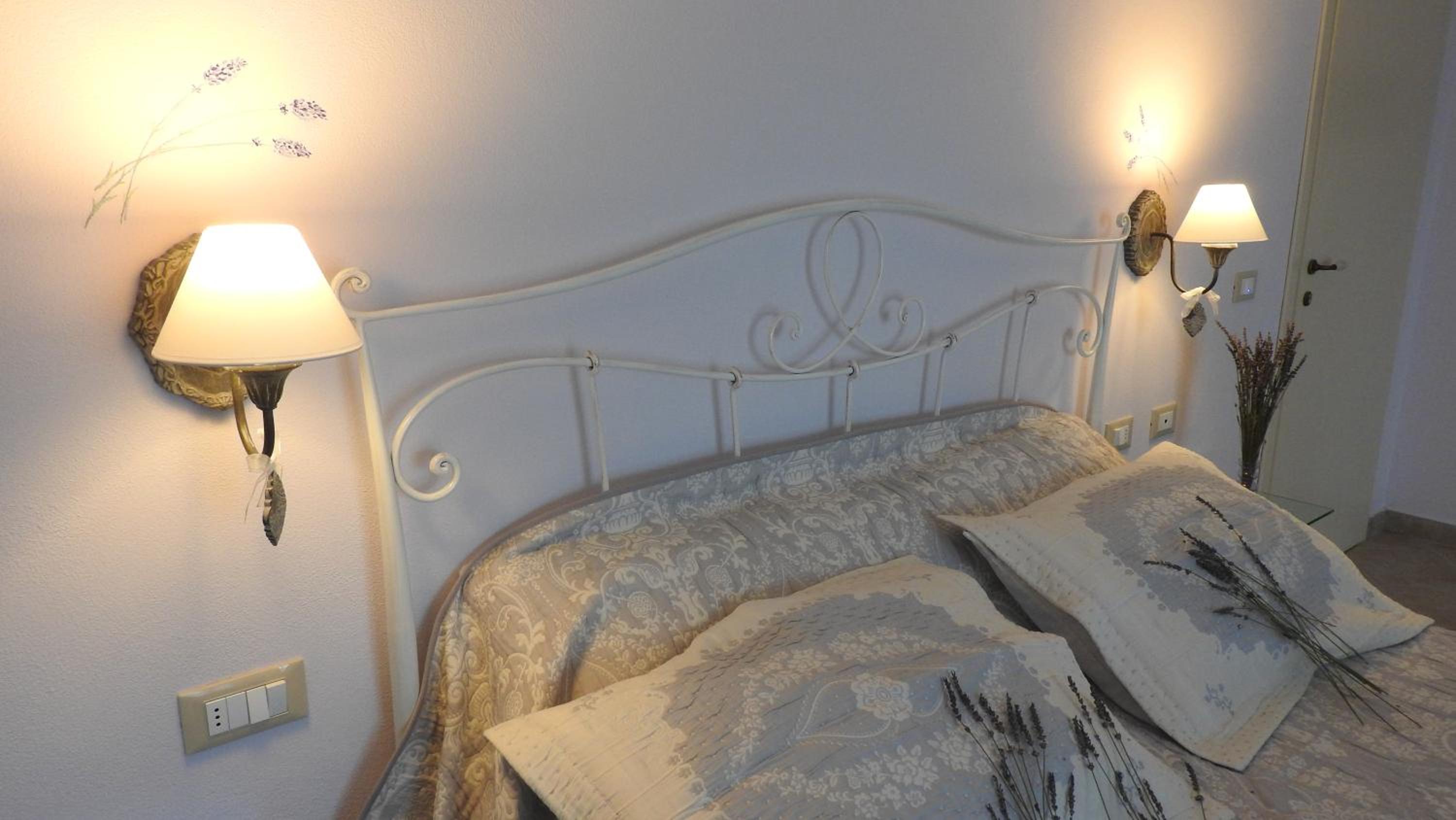 Large Double Room photo 2