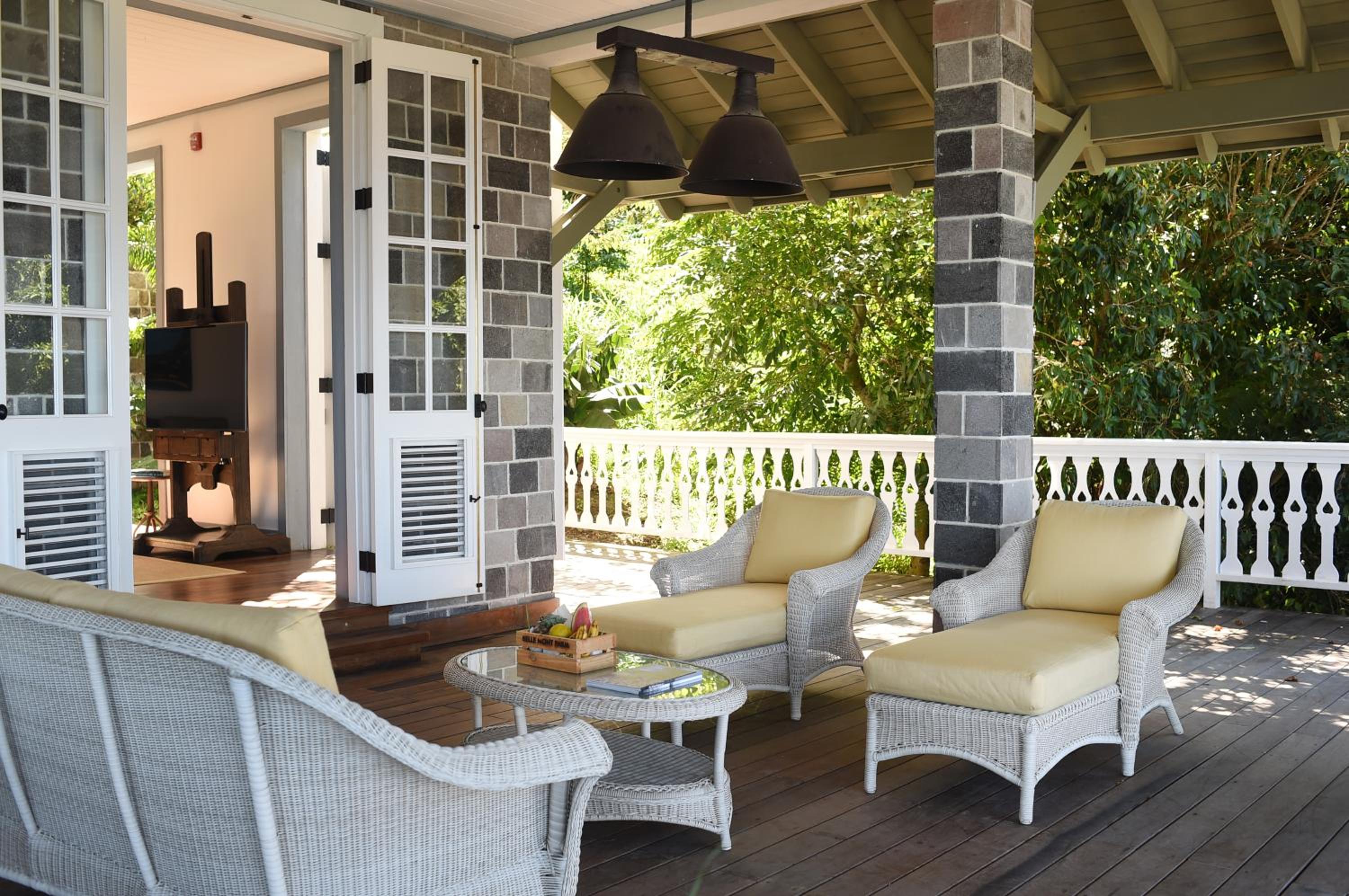 Three-Bedroom Villa with Private Pool photo 2