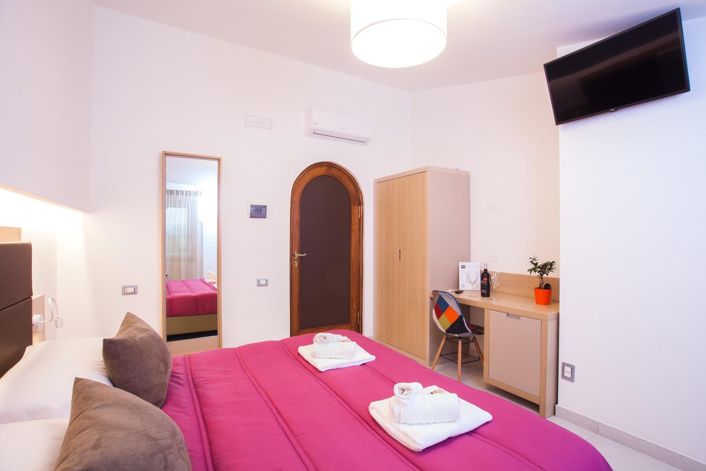 Double or Twin Room with Garden View