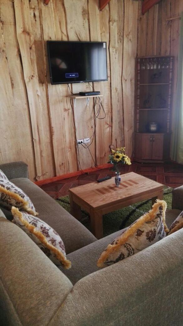 Three-Bedroom House photo 1