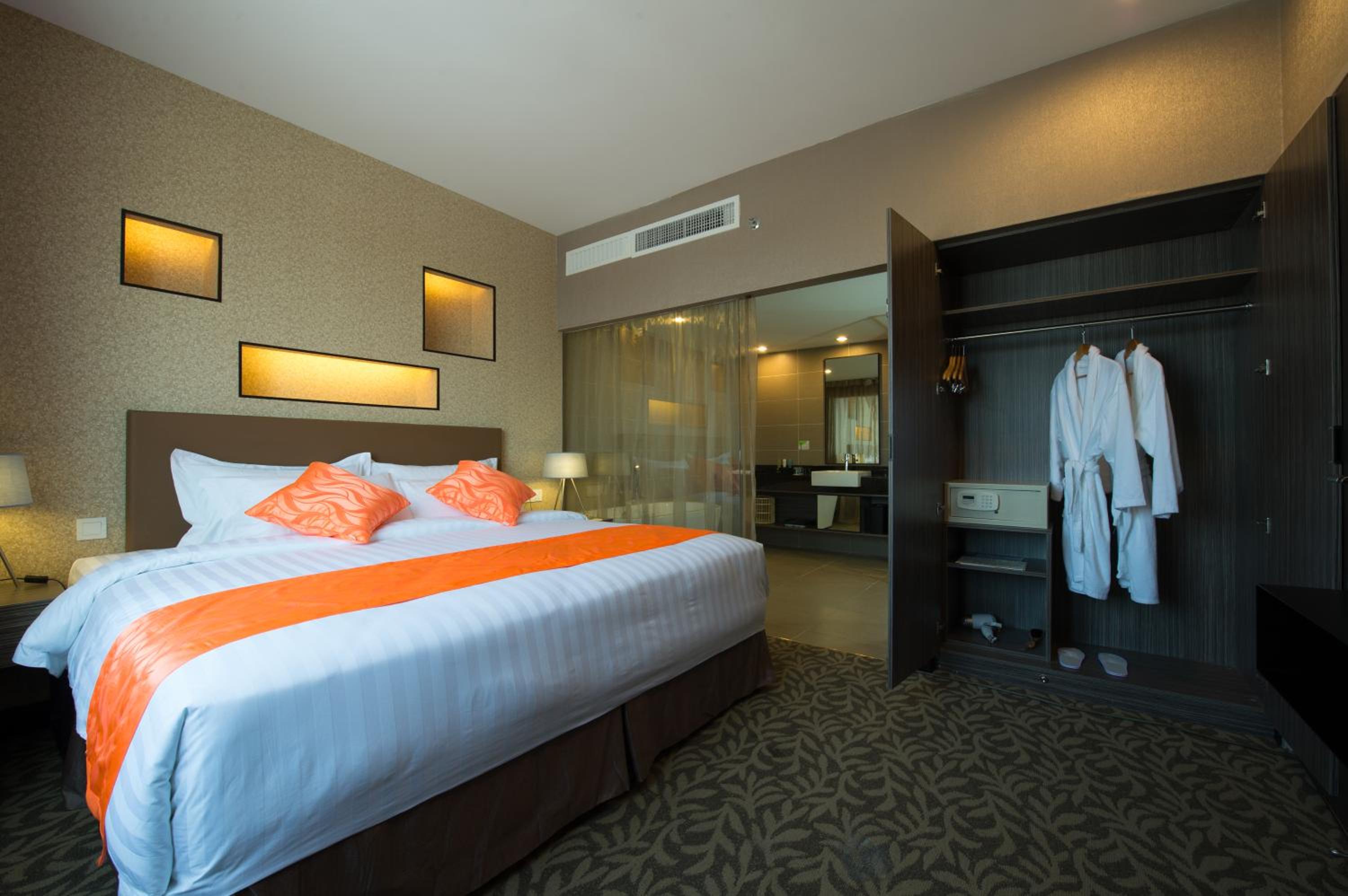 Corporate Suite King photo 3