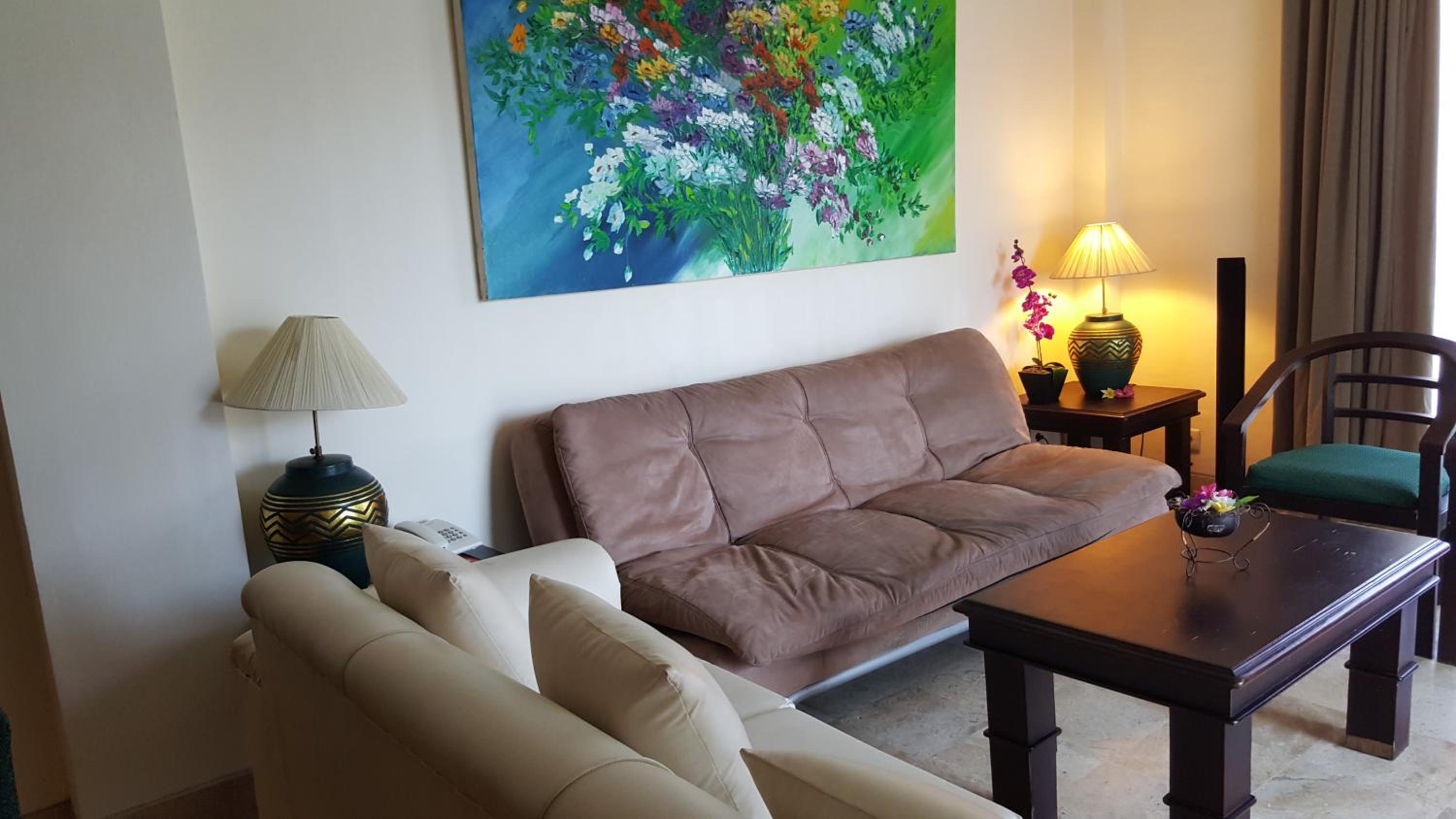 Three-Bedroom Apartment photo 1
