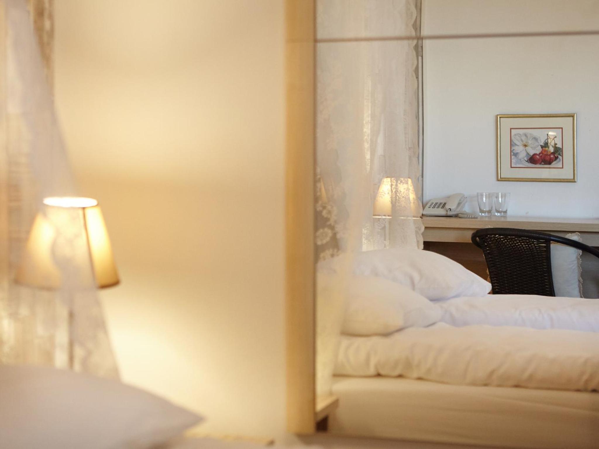 Double or Twin Room - Photo 7
