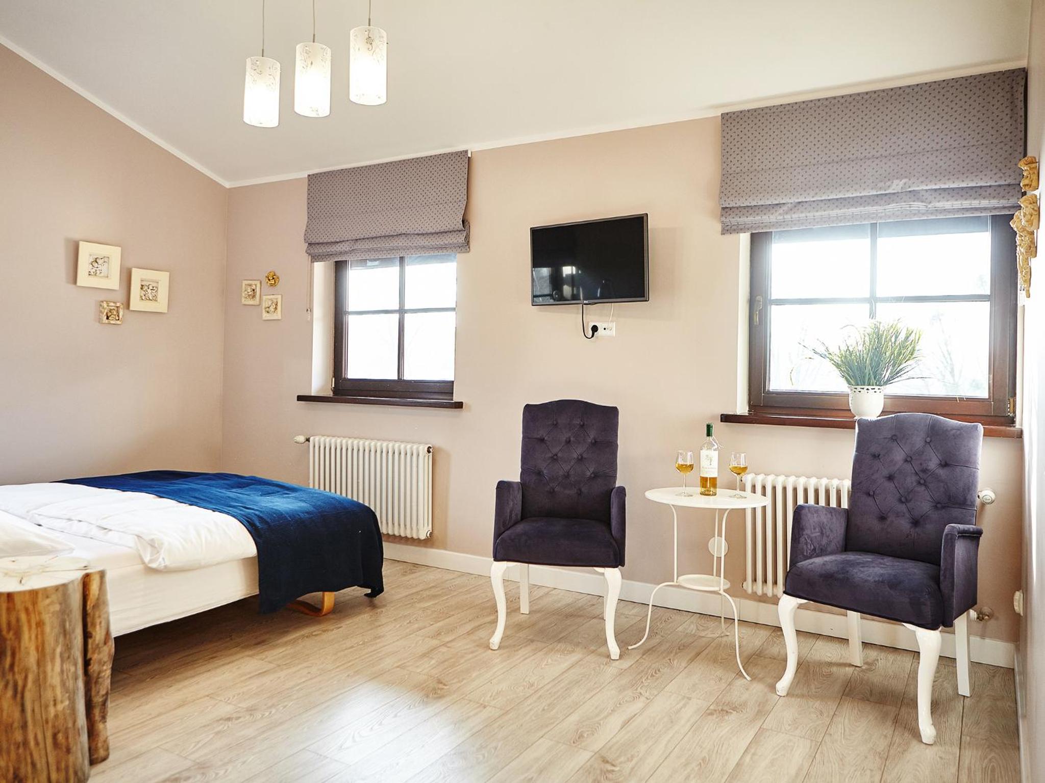Large Double Room - Photo 36