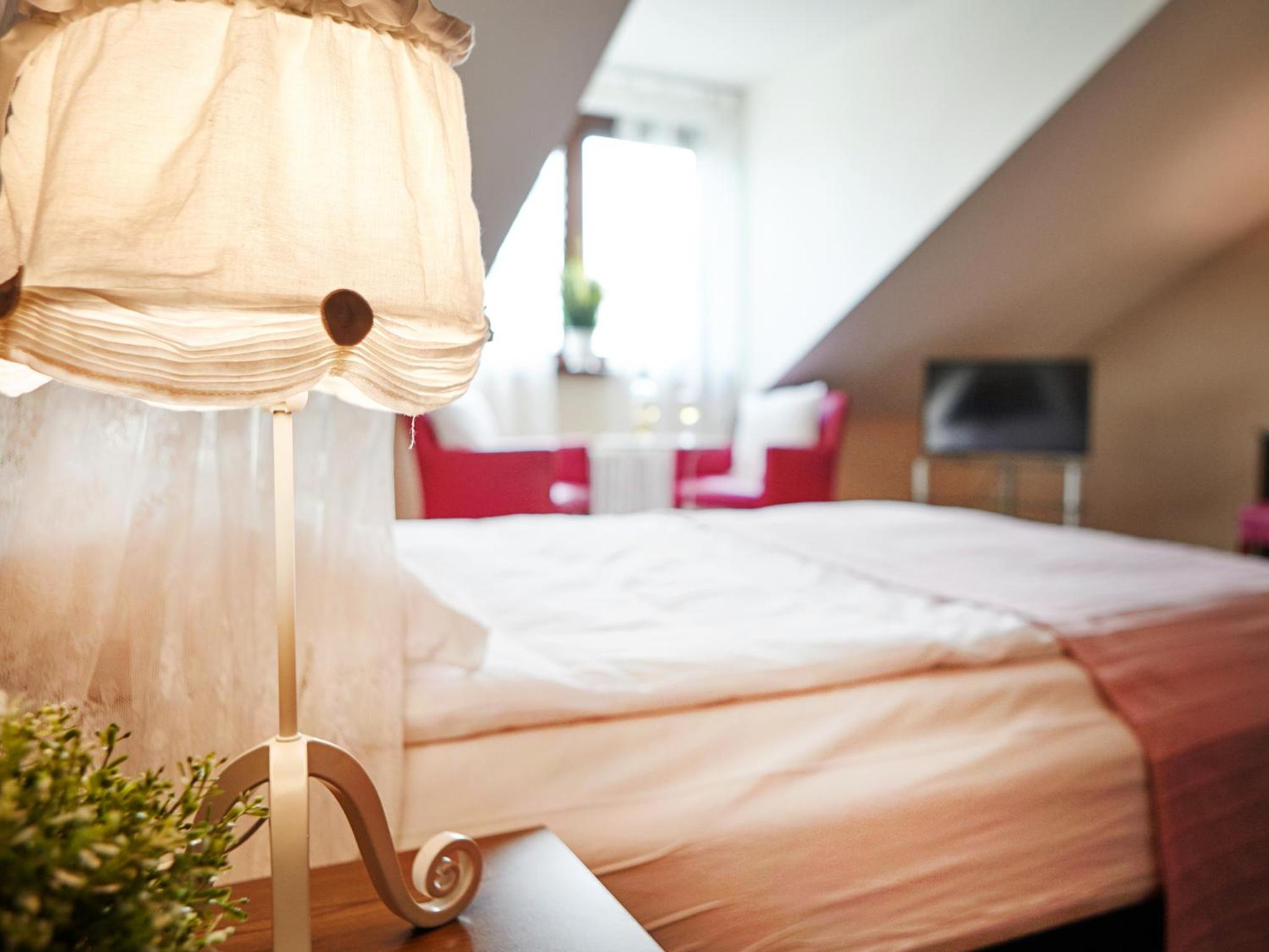 Large Double Room - Photo 32