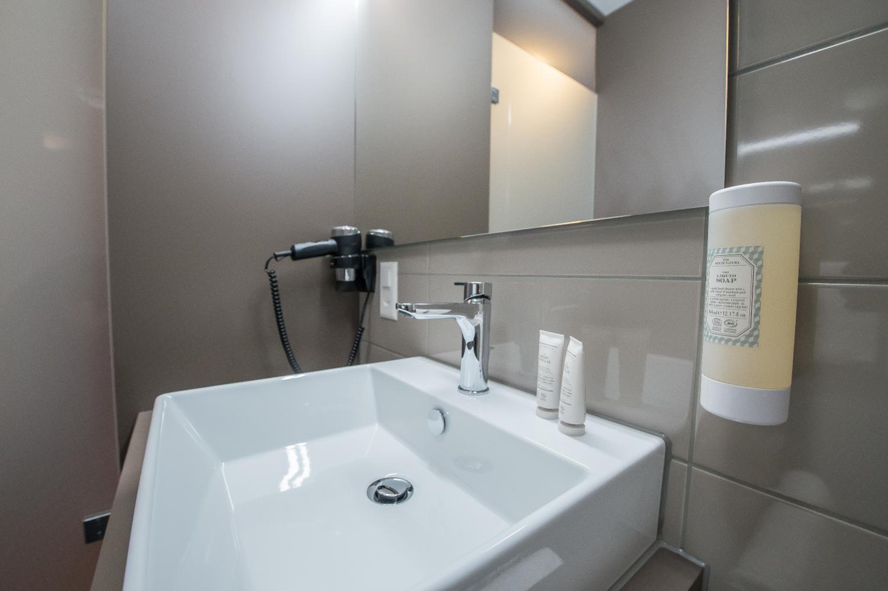 Double Room with Kitchenette and Balcony photo 1