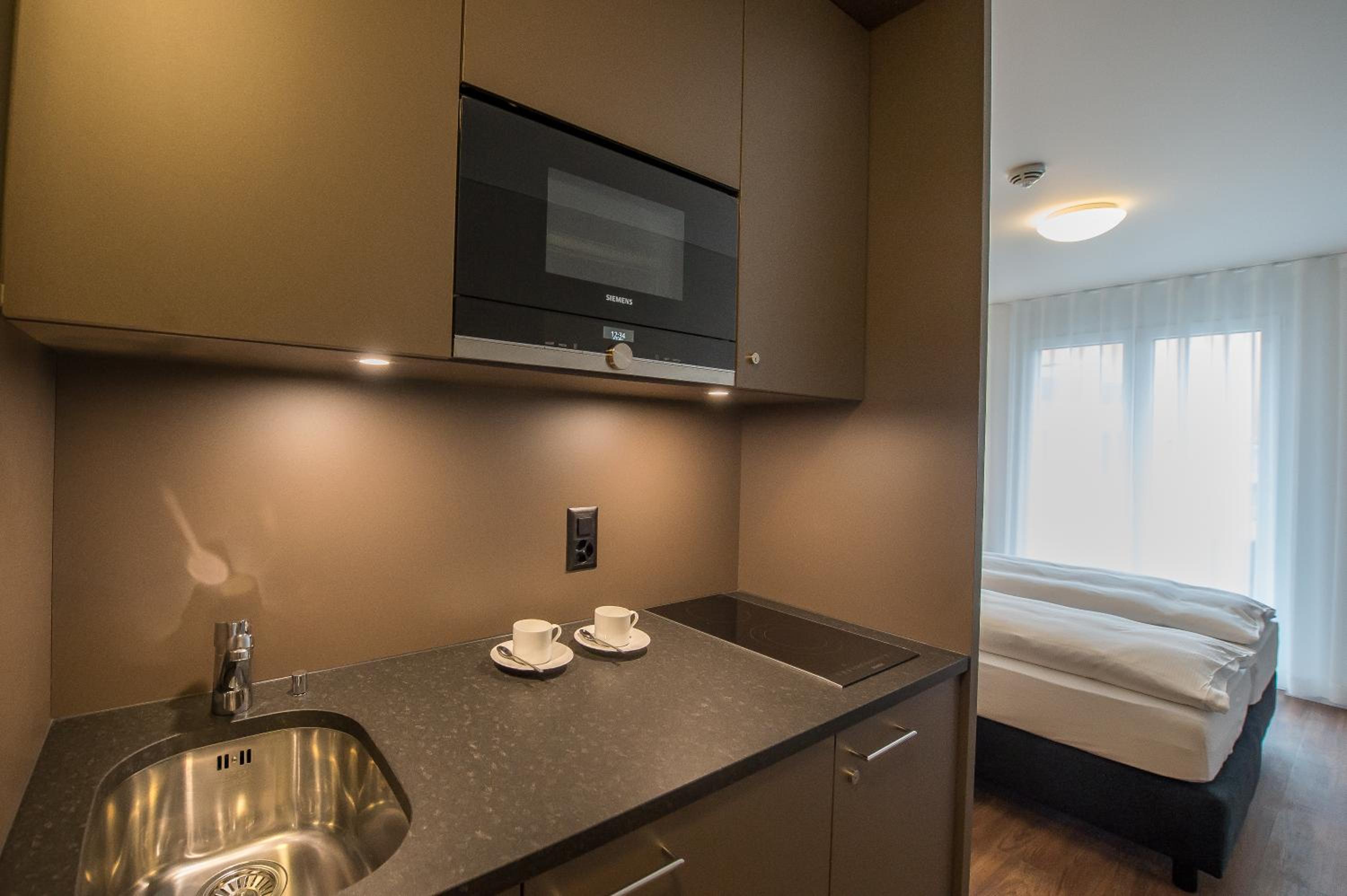 Double Room with Kitchenette and Balcony photo 3