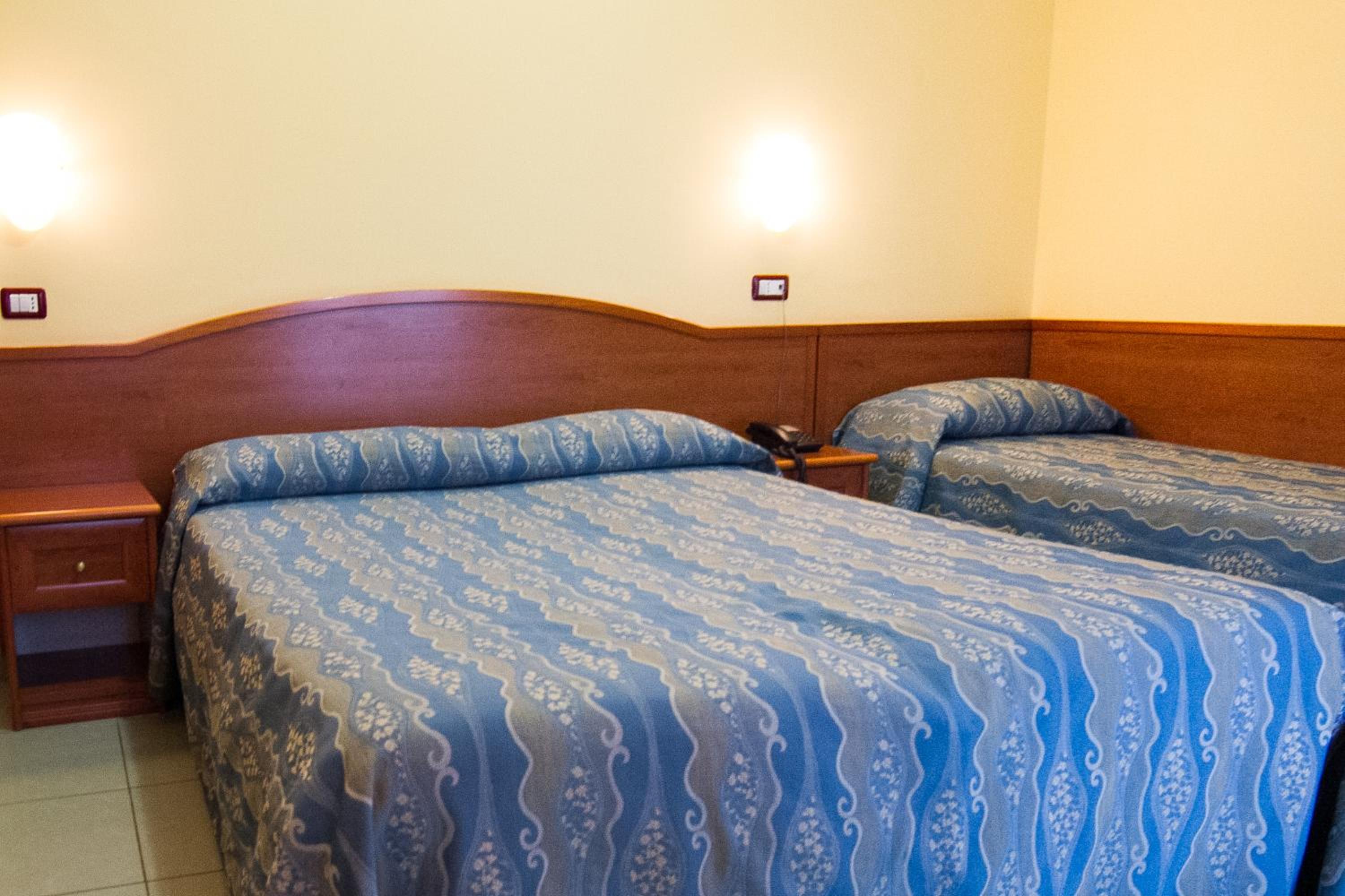 Triple Room with Private Bathroom