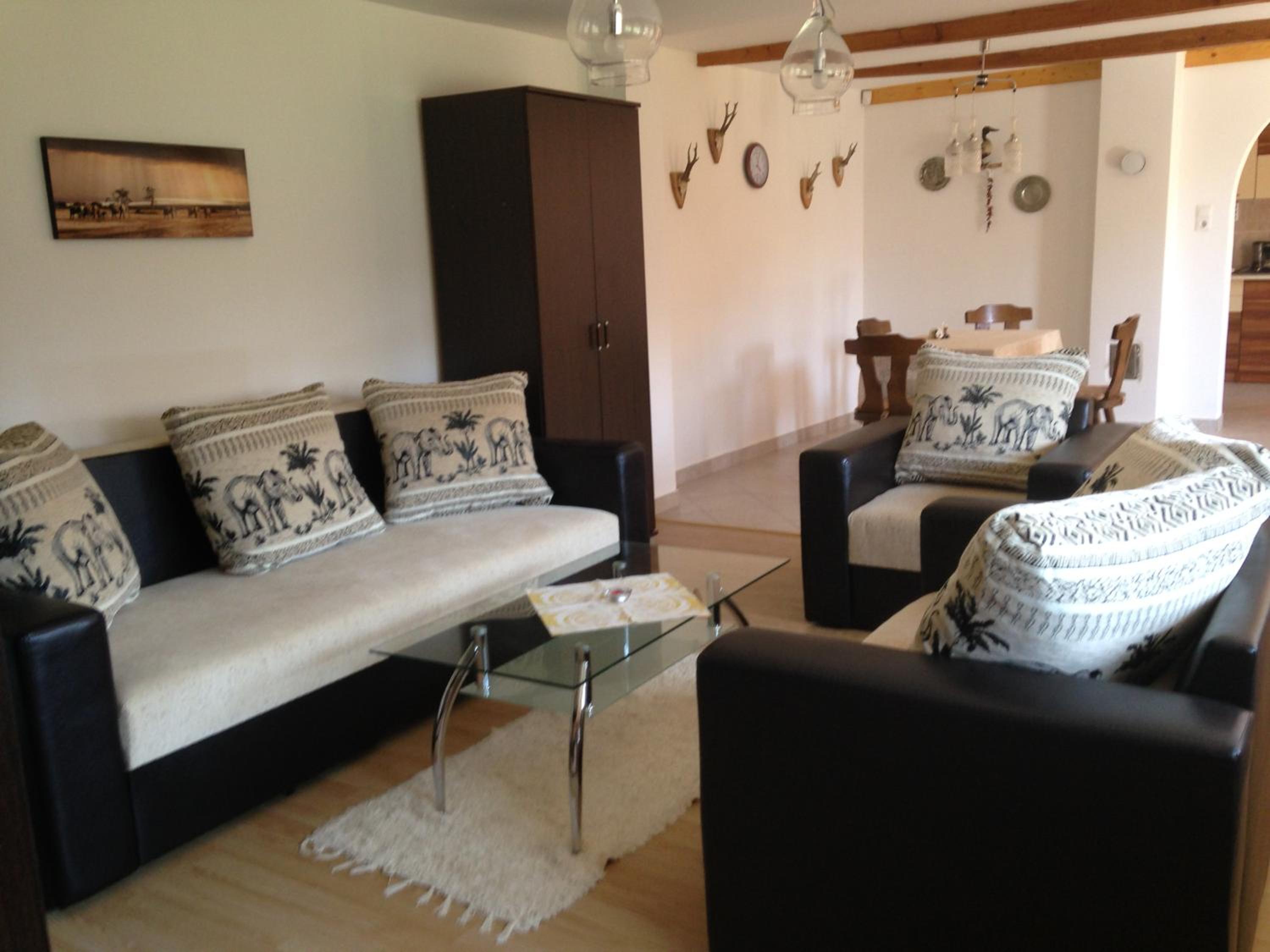 Apartment with Garden View - Photo 32