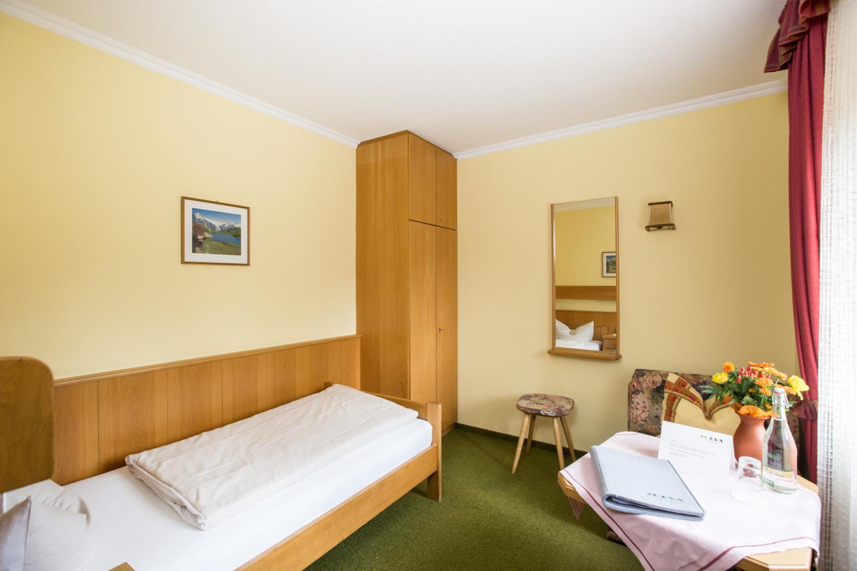 Single Room photo 1