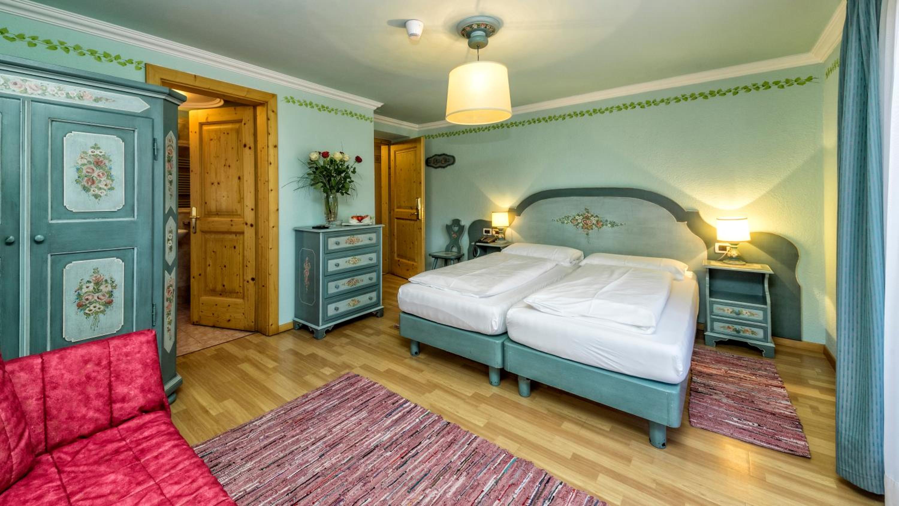 Quadruple Room - Photo 1