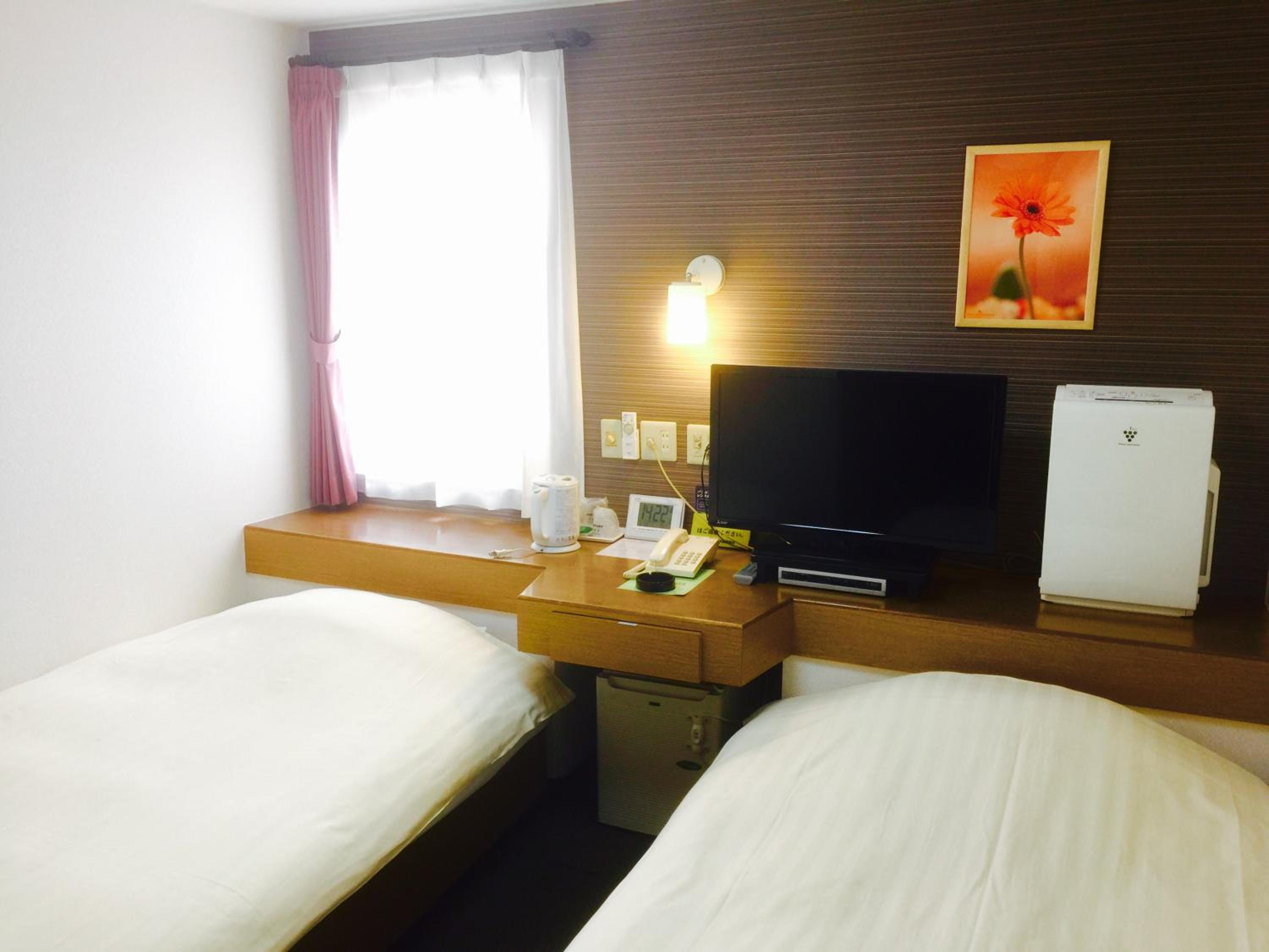 Standard Twin Room - Non-Smoking - Photo 3