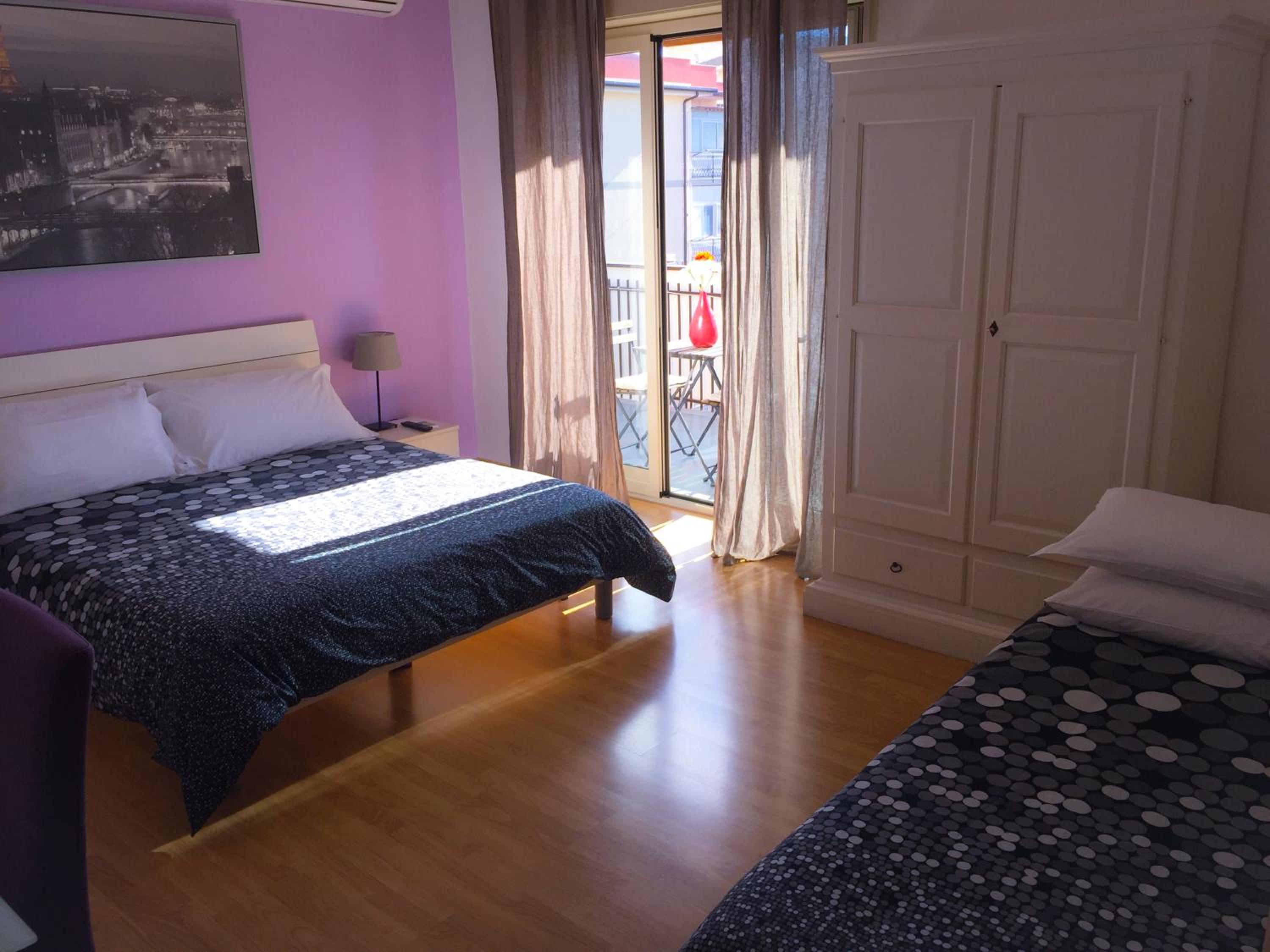 Deluxe Triple Room - Photo 1