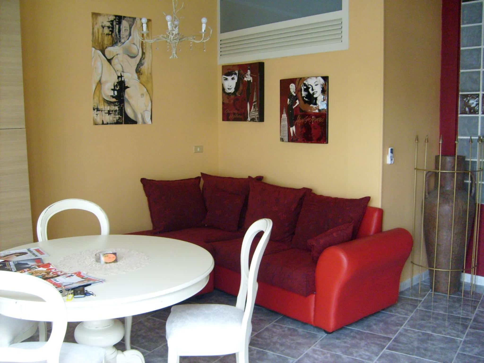 Apartment - Photo 13