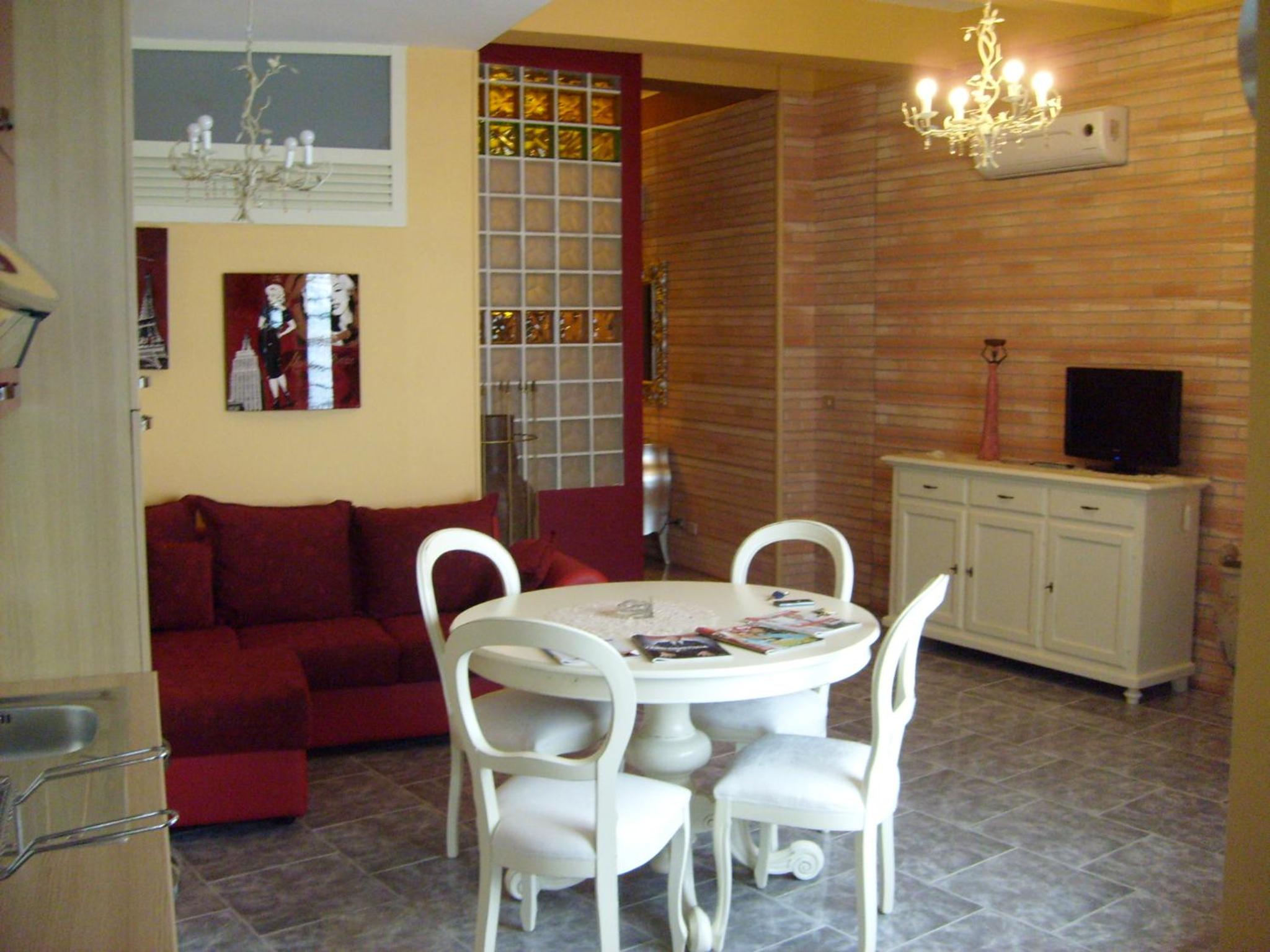 Apartment - Photo 11