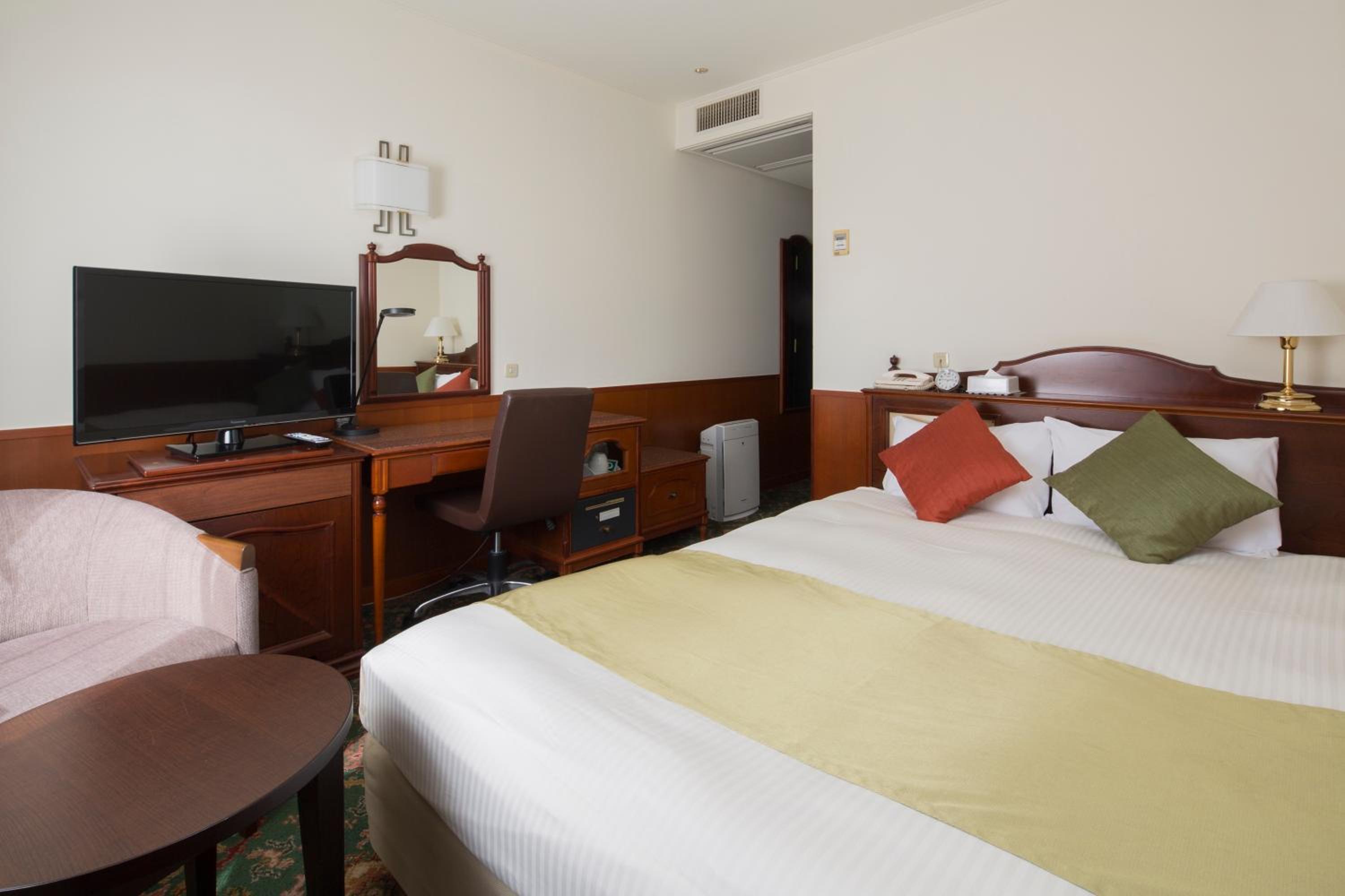 Standard Double Room - Non-Smoking