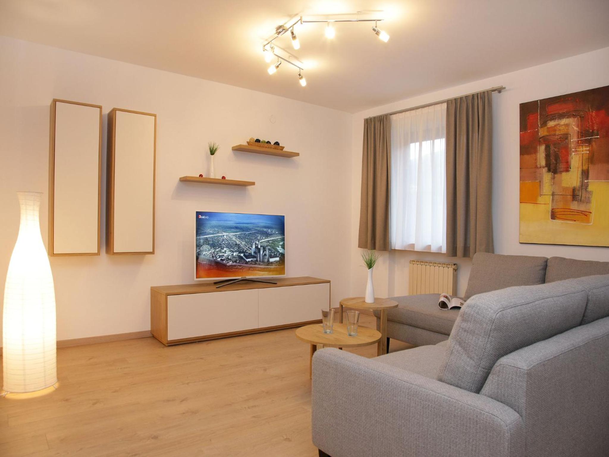 Apartment with Mountain View photo 1