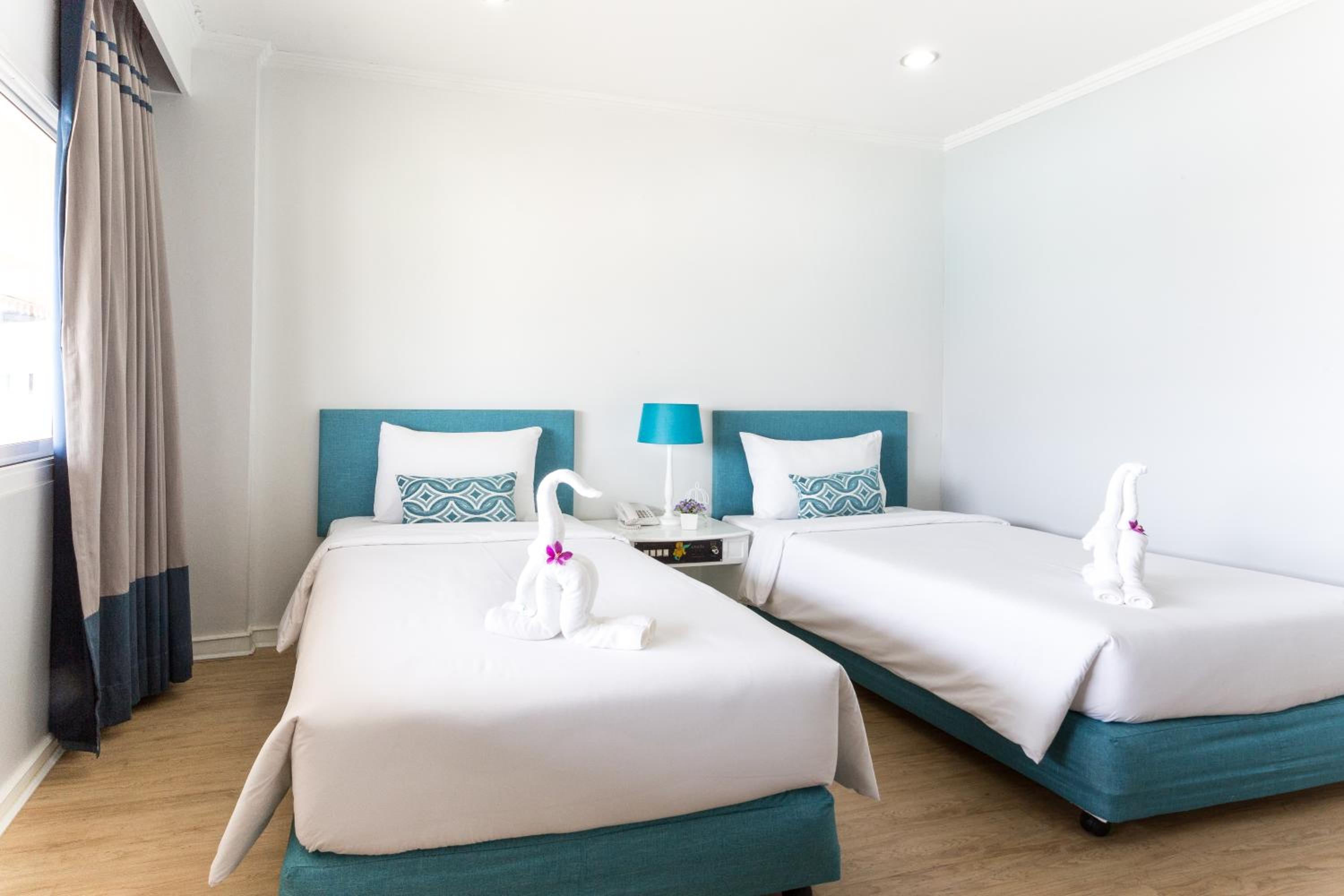 Superior Twin Room - Photo 4