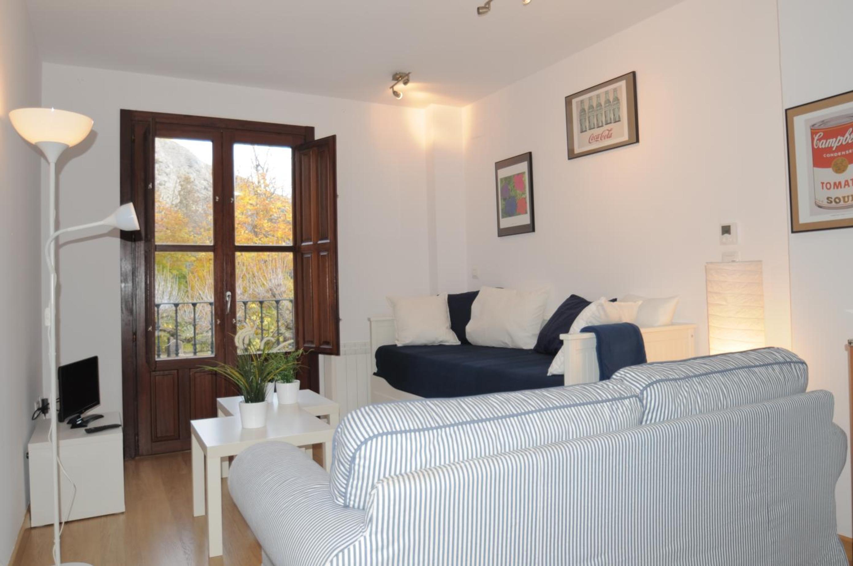 Apartment - Photo 9