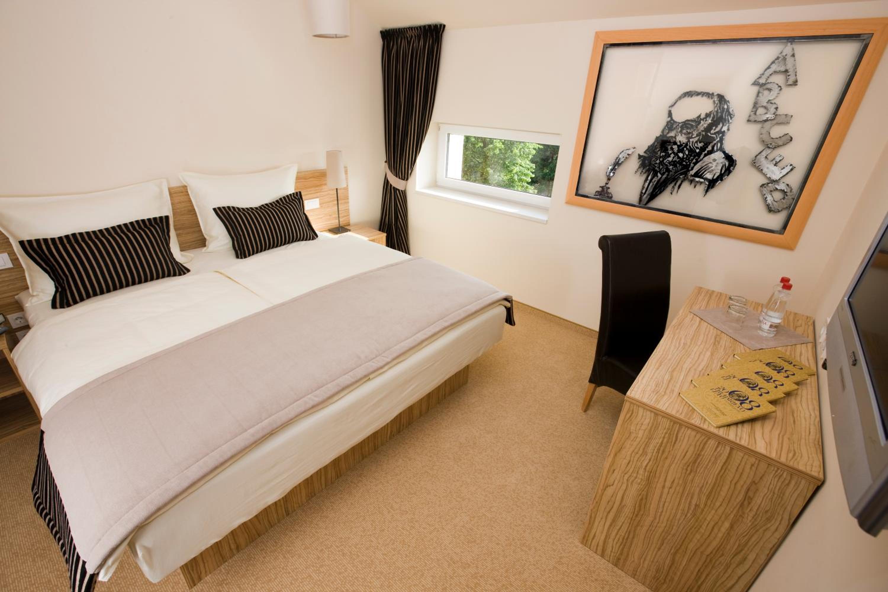 Comfort Double or Twin Room - Photo 8