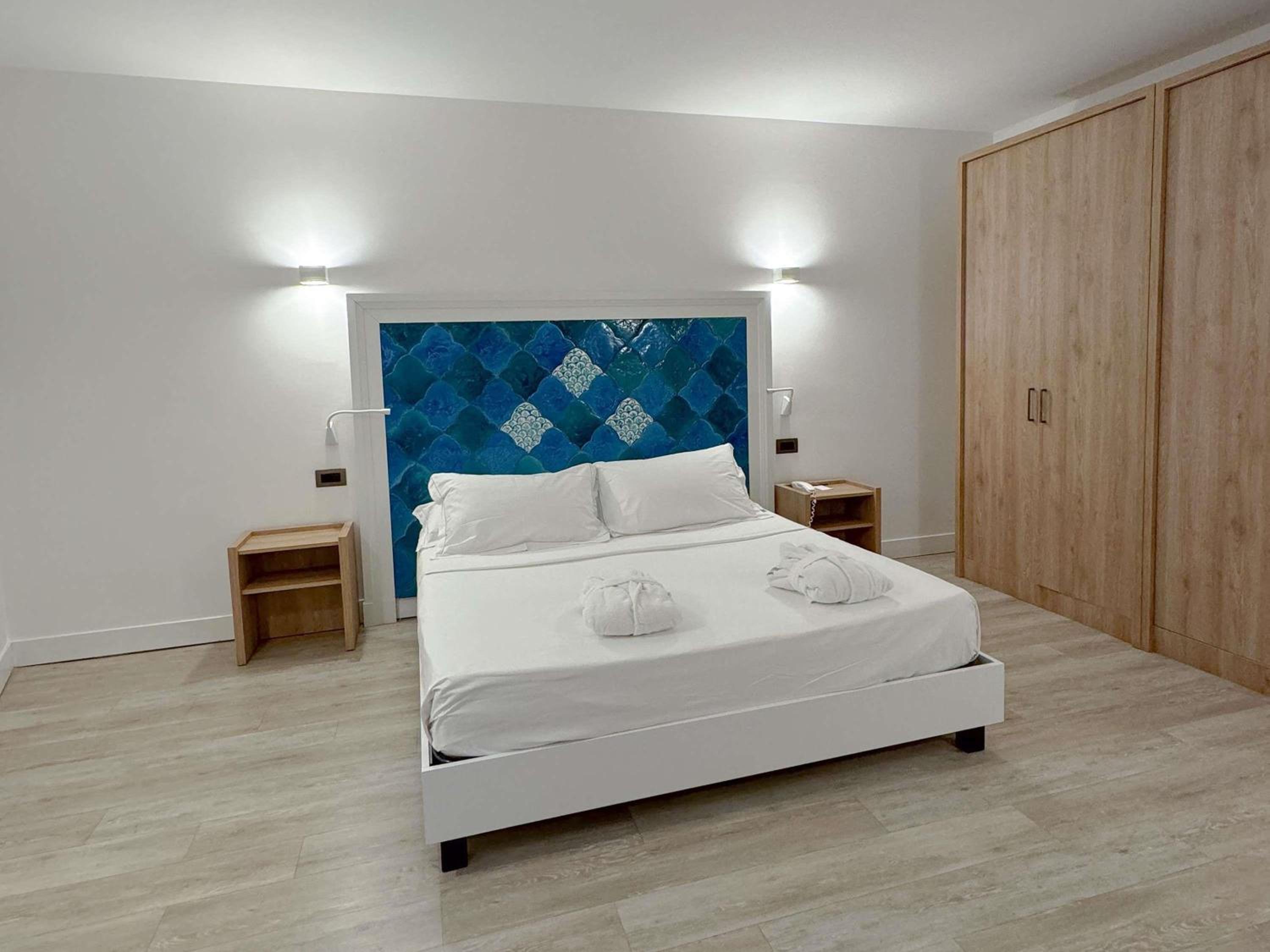 Classic Queen Room