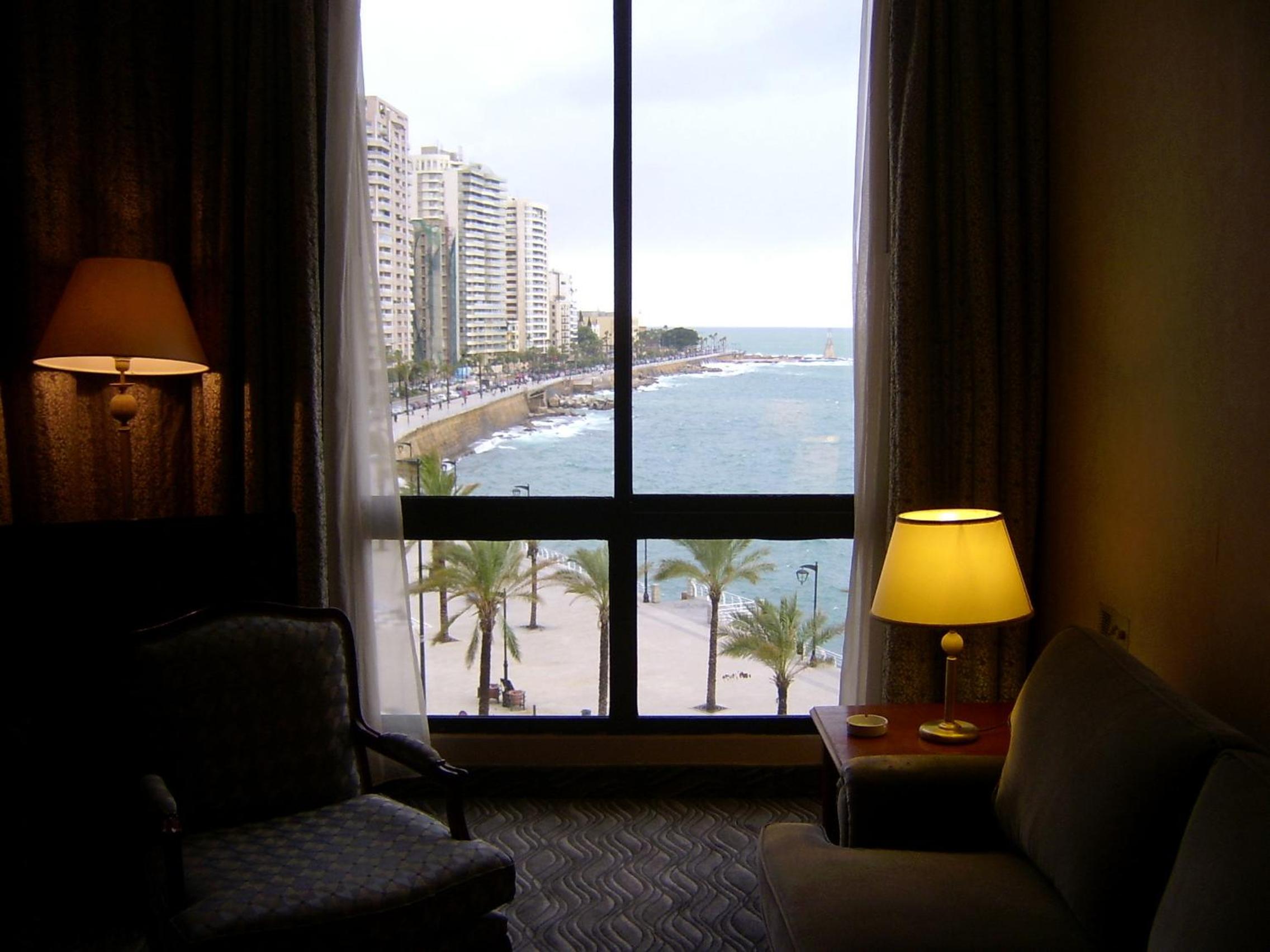 Family Room with Sea View