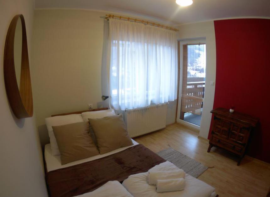 Double Room with Balcony photo 3