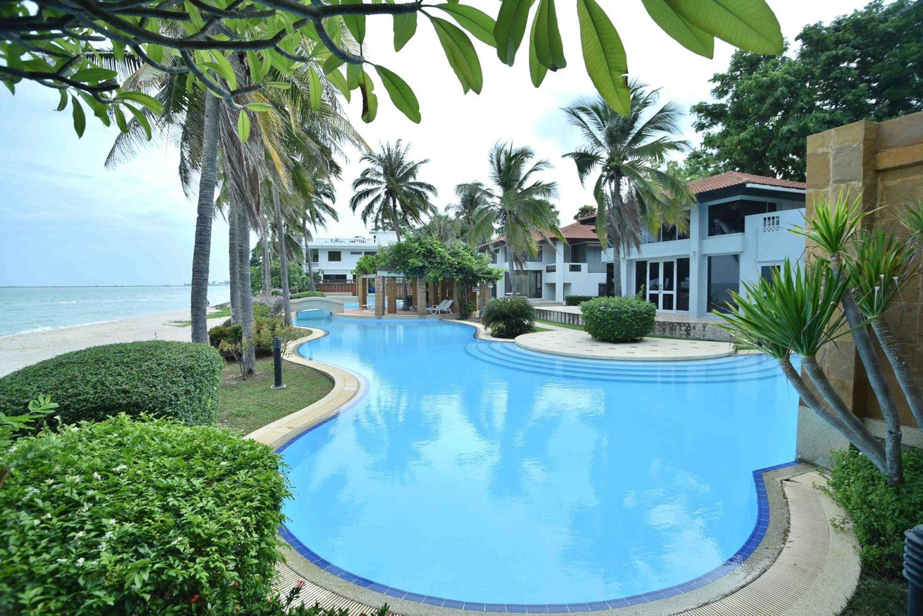 Villa - Beach Front photo 3