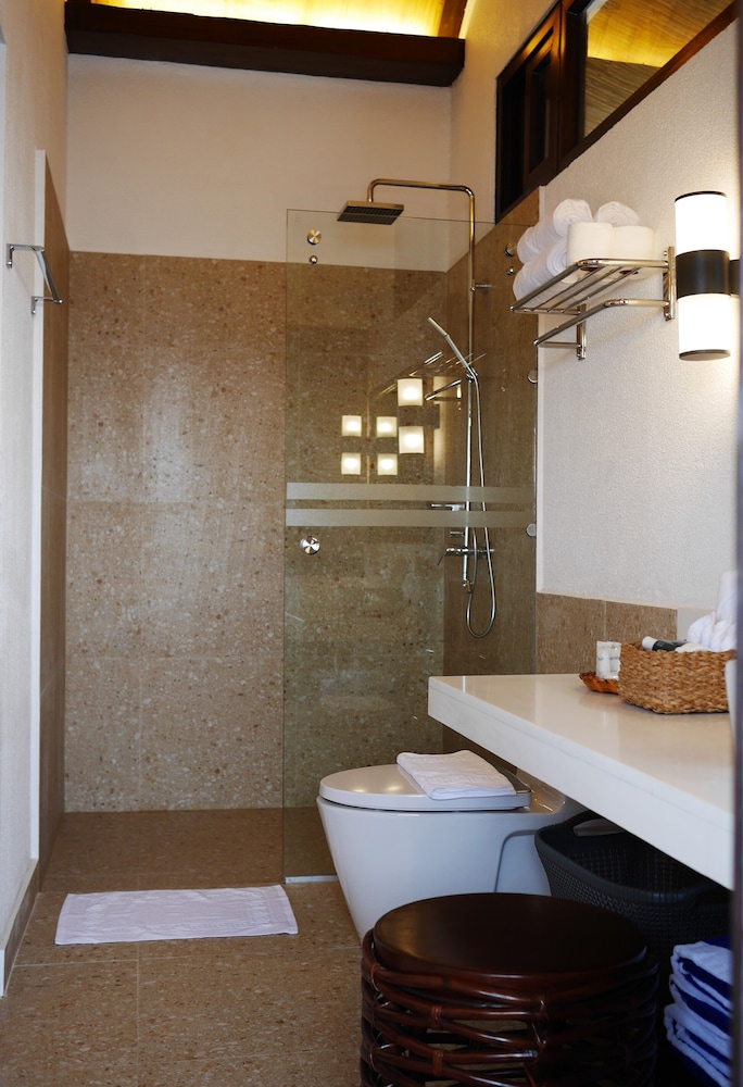 Grand Room photo 2