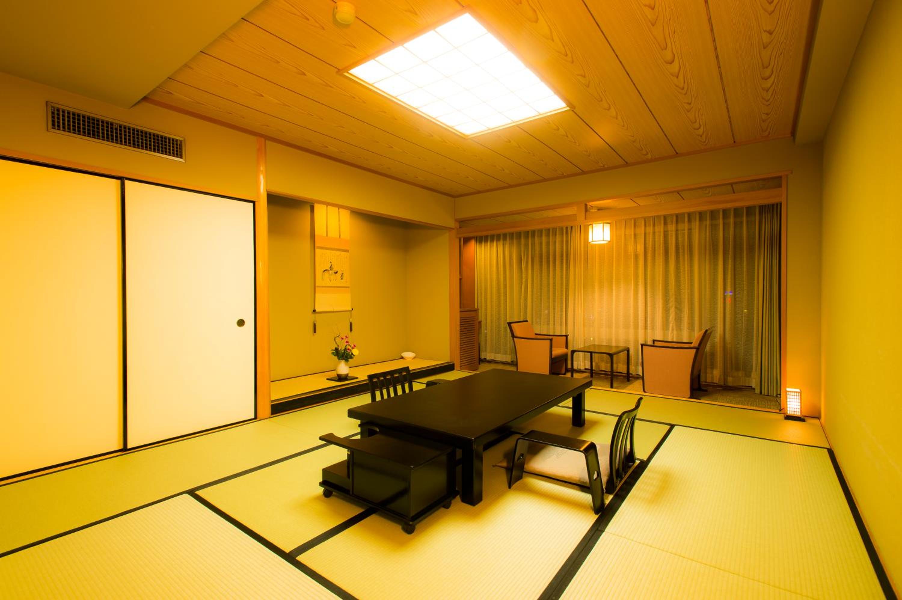 Japanese-Style Superior Room - High Floor - Non-Smoking