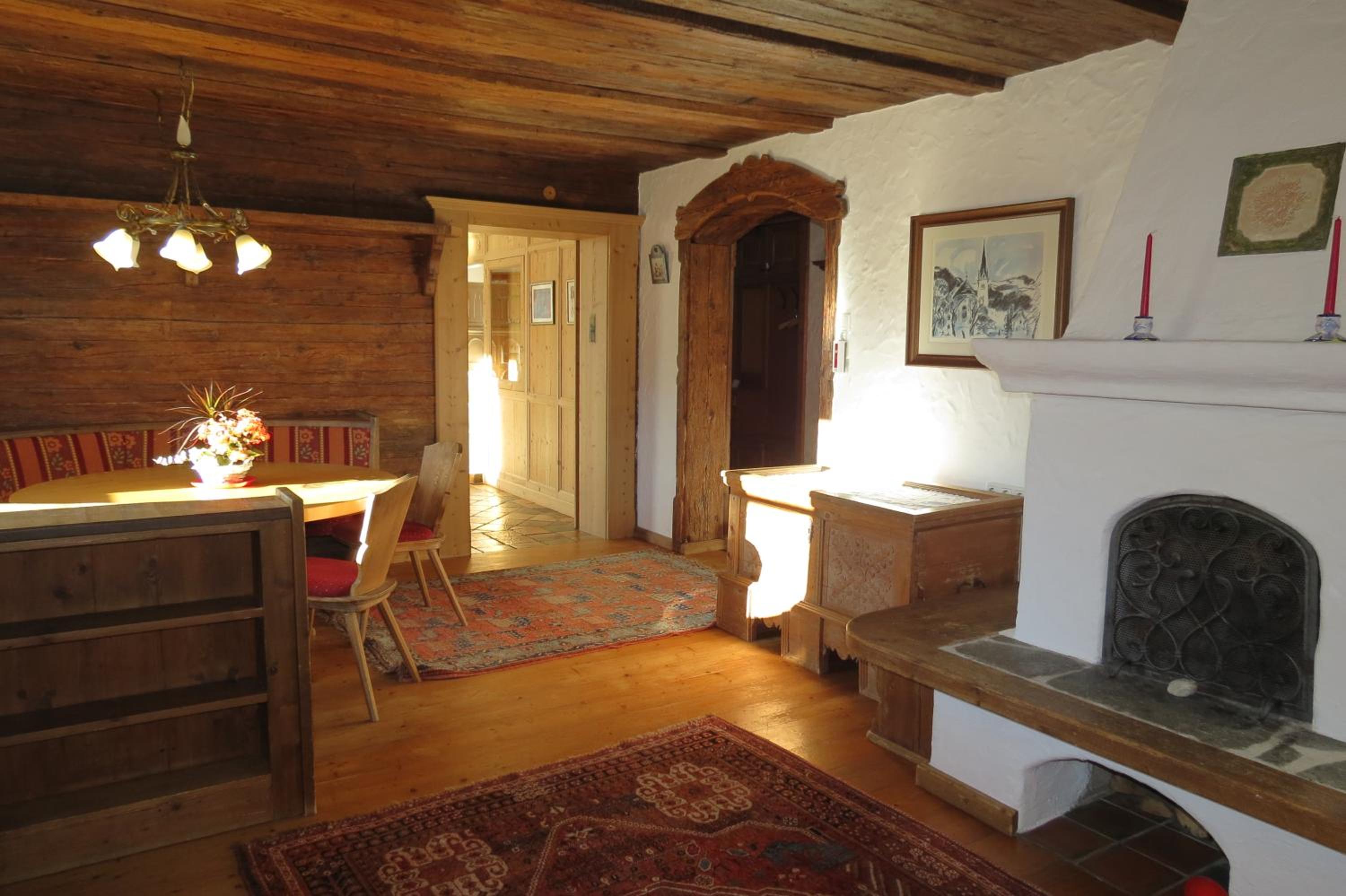 Luxury Apartment photo 3